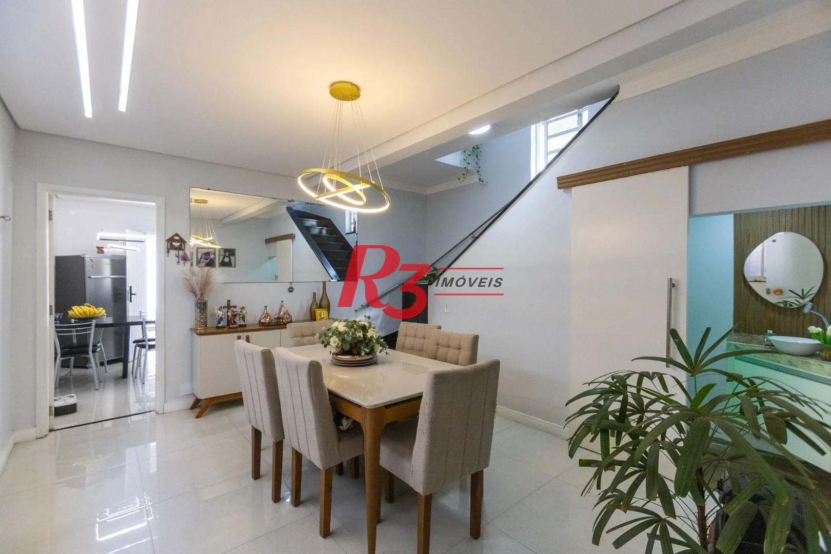 Sobrado com 3 dormitórios, 154 m² - venda por R$ 2.400.000,00 ou aluguel por R$ 15.570,38/mês - Boqueirão - Santos/SP