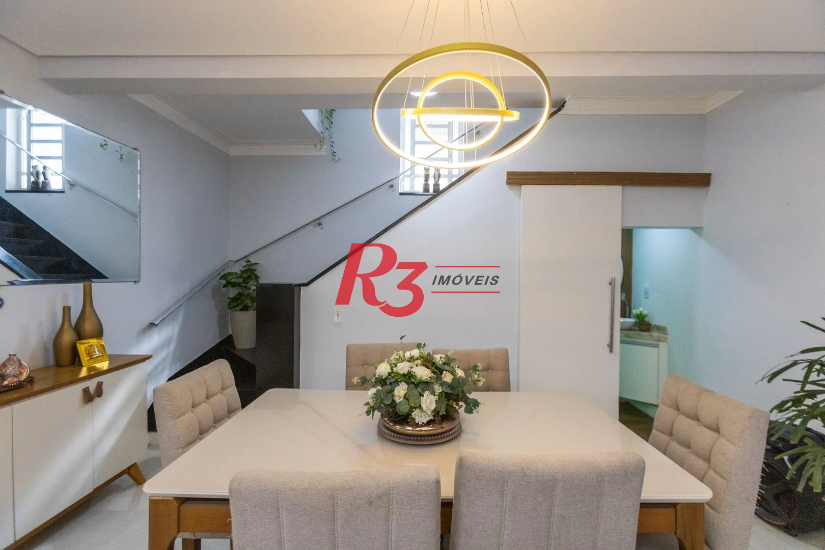 Sobrado com 3 dormitórios, 154 m² - venda por R$ 2.400.000,00 ou aluguel por R$ 15.570,38/mês - Boqueirão - Santos/SP