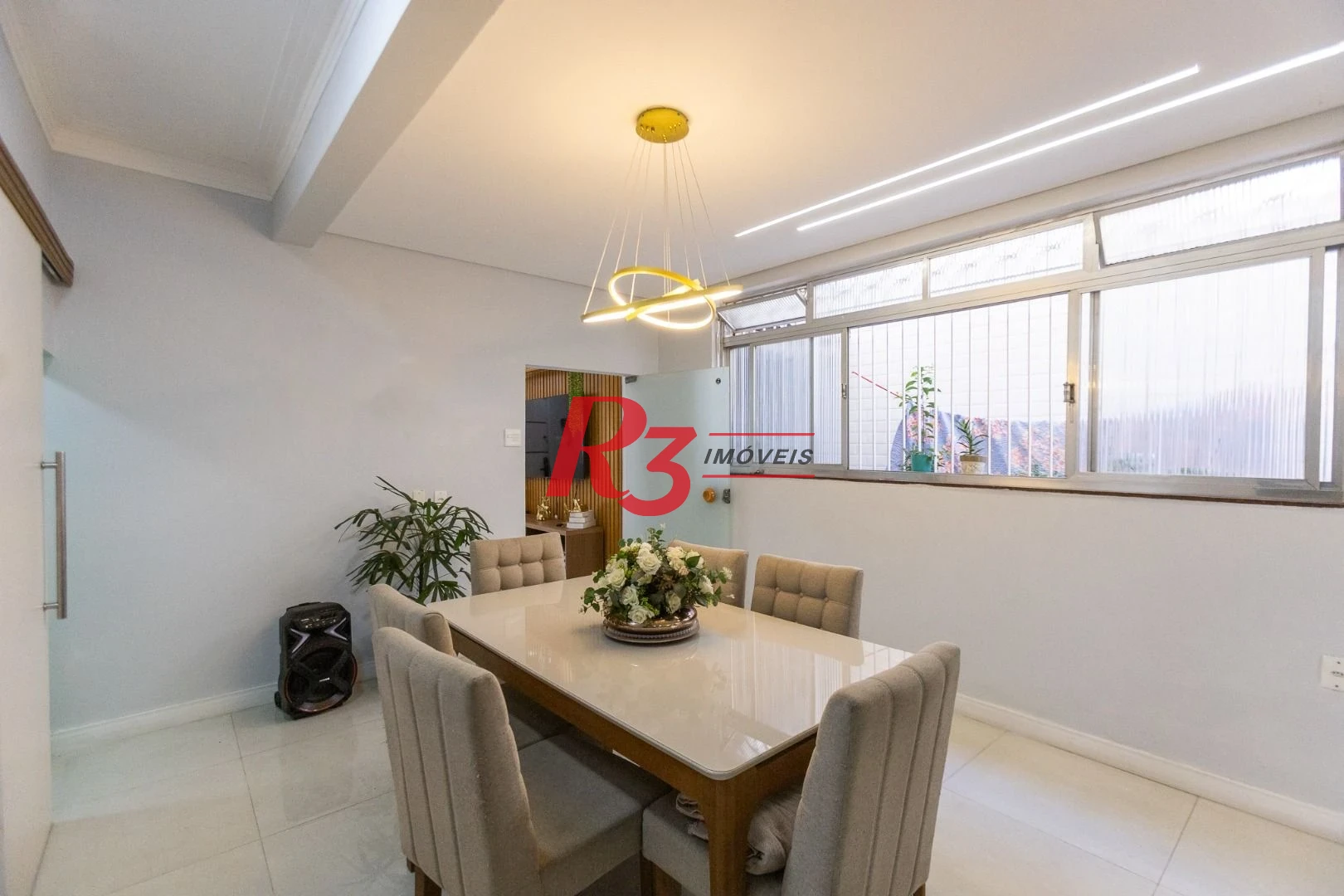 Sobrado com 3 dormitórios, 154 m² - venda por R$ 2.400.000,00 ou aluguel por R$ 15.570,38/mês - Boqueirão - Santos/SP