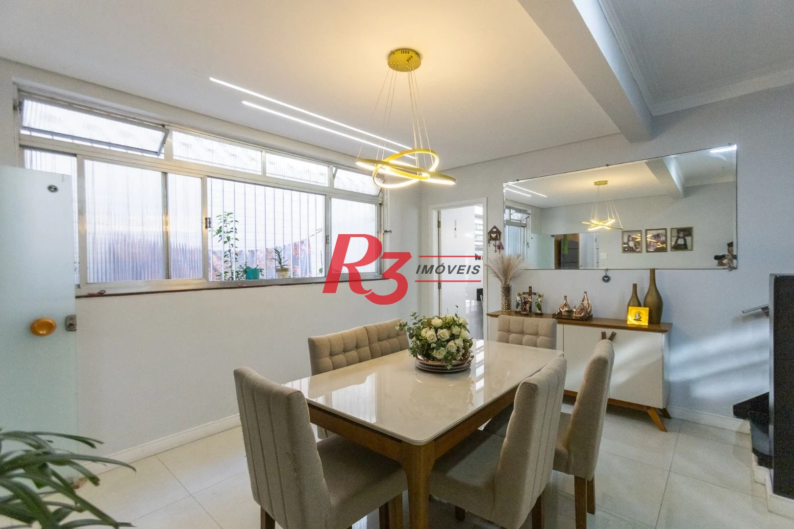 Sobrado com 3 dormitórios, 154 m² - venda por R$ 2.400.000,00 ou aluguel por R$ 15.570,38/mês - Boqueirão - Santos/SP
