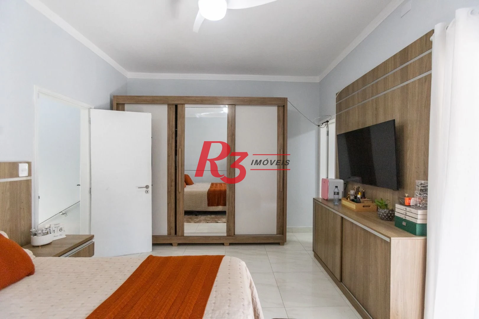 Sobrado com 3 dormitórios, 154 m² - venda por R$ 2.400.000,00 ou aluguel por R$ 15.570,38/mês - Boqueirão - Santos/SP
