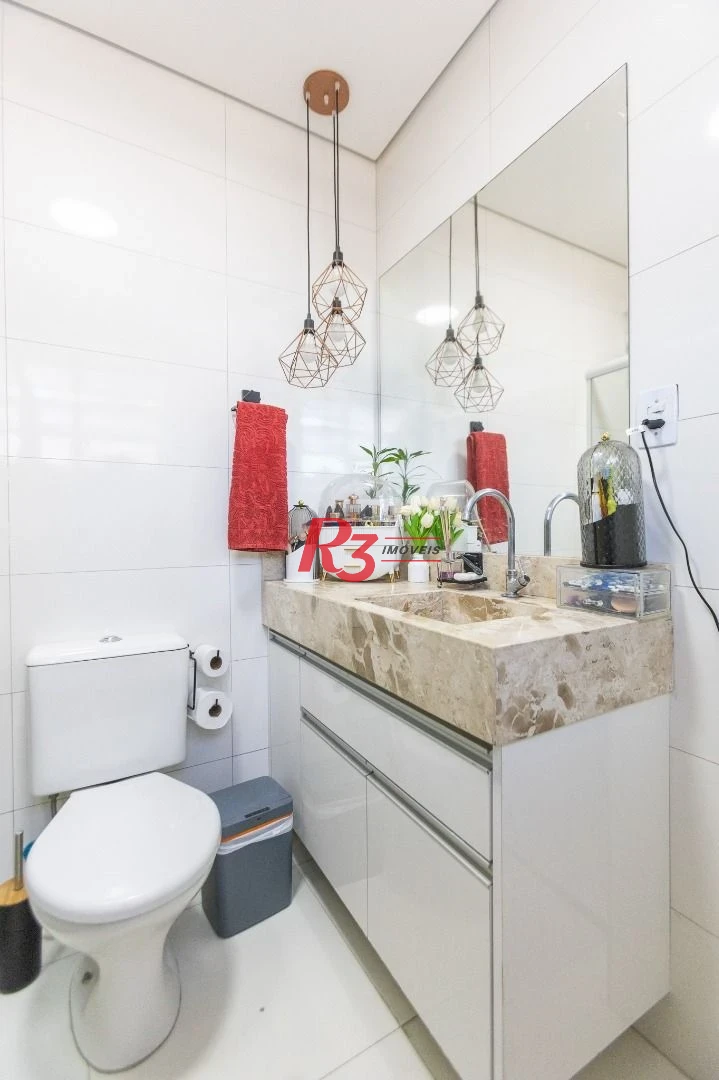 Sobrado com 3 dormitórios, 154 m² - venda por R$ 2.400.000,00 ou aluguel por R$ 15.570,38/mês - Boqueirão - Santos/SP