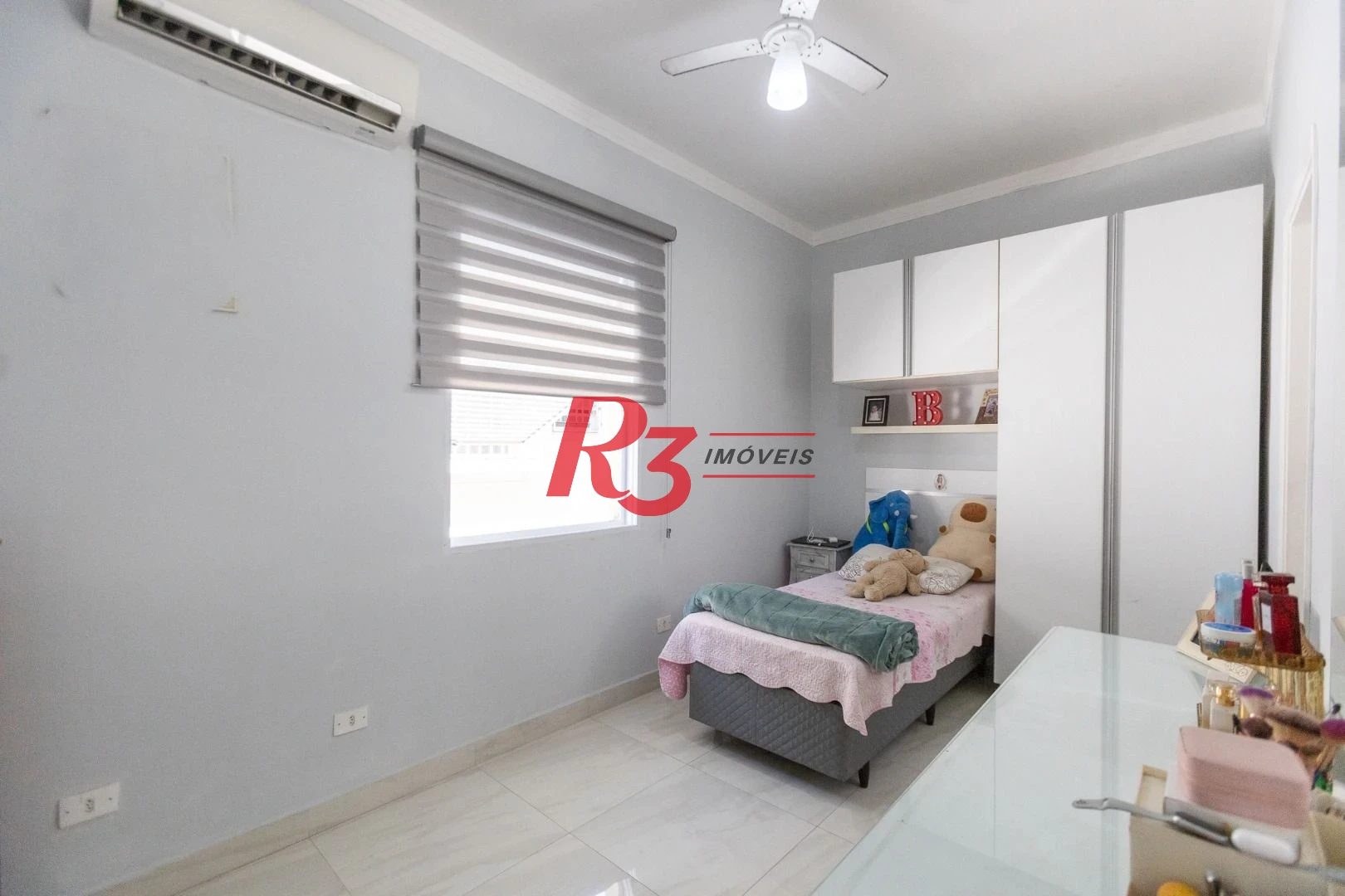 Sobrado com 3 dormitórios, 154 m² - venda por R$ 2.400.000,00 ou aluguel por R$ 15.570,38/mês - Boqueirão - Santos/SP