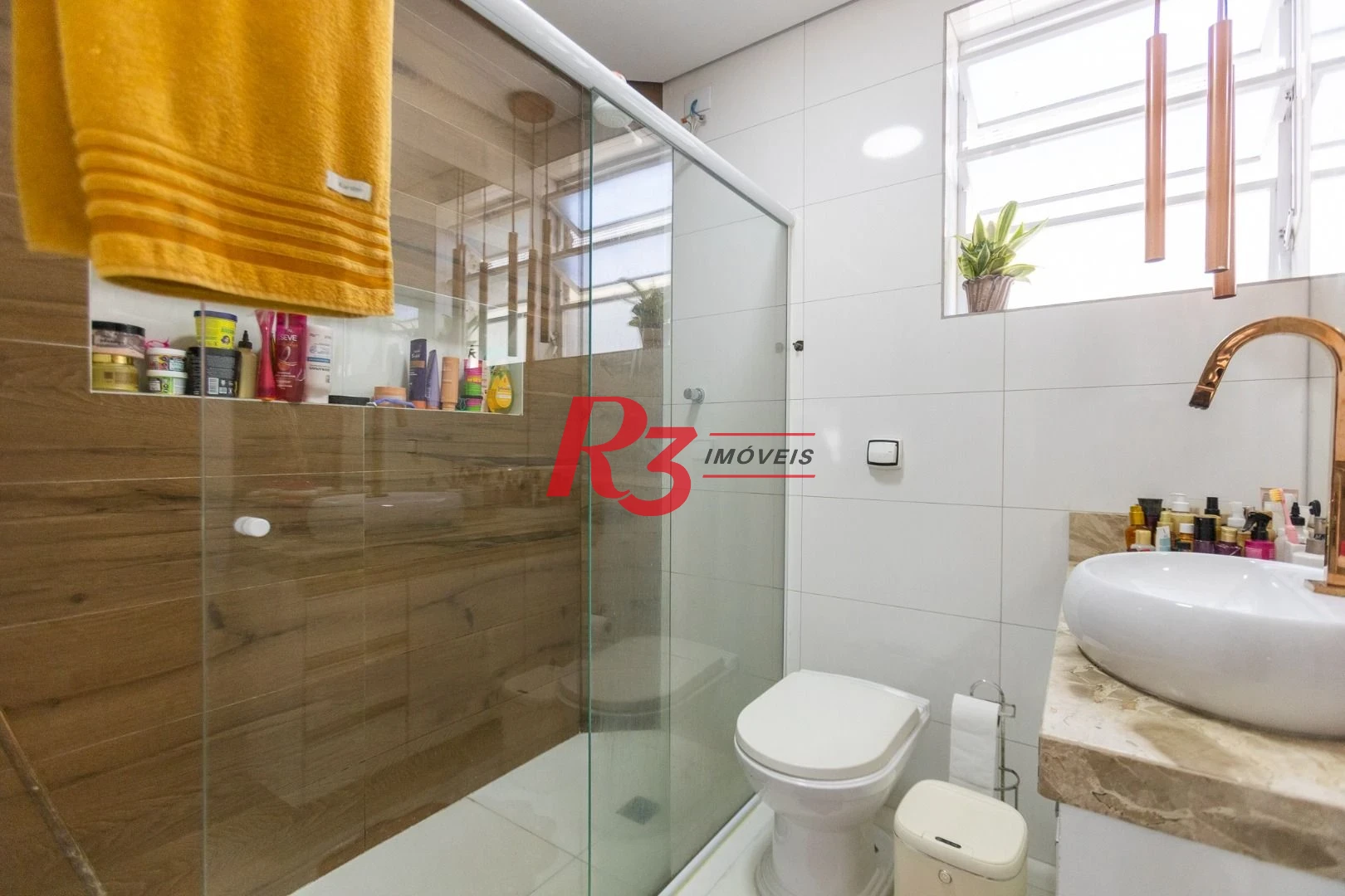 Sobrado com 3 dormitórios, 154 m² - venda por R$ 2.400.000,00 ou aluguel por R$ 15.570,38/mês - Boqueirão - Santos/SP
