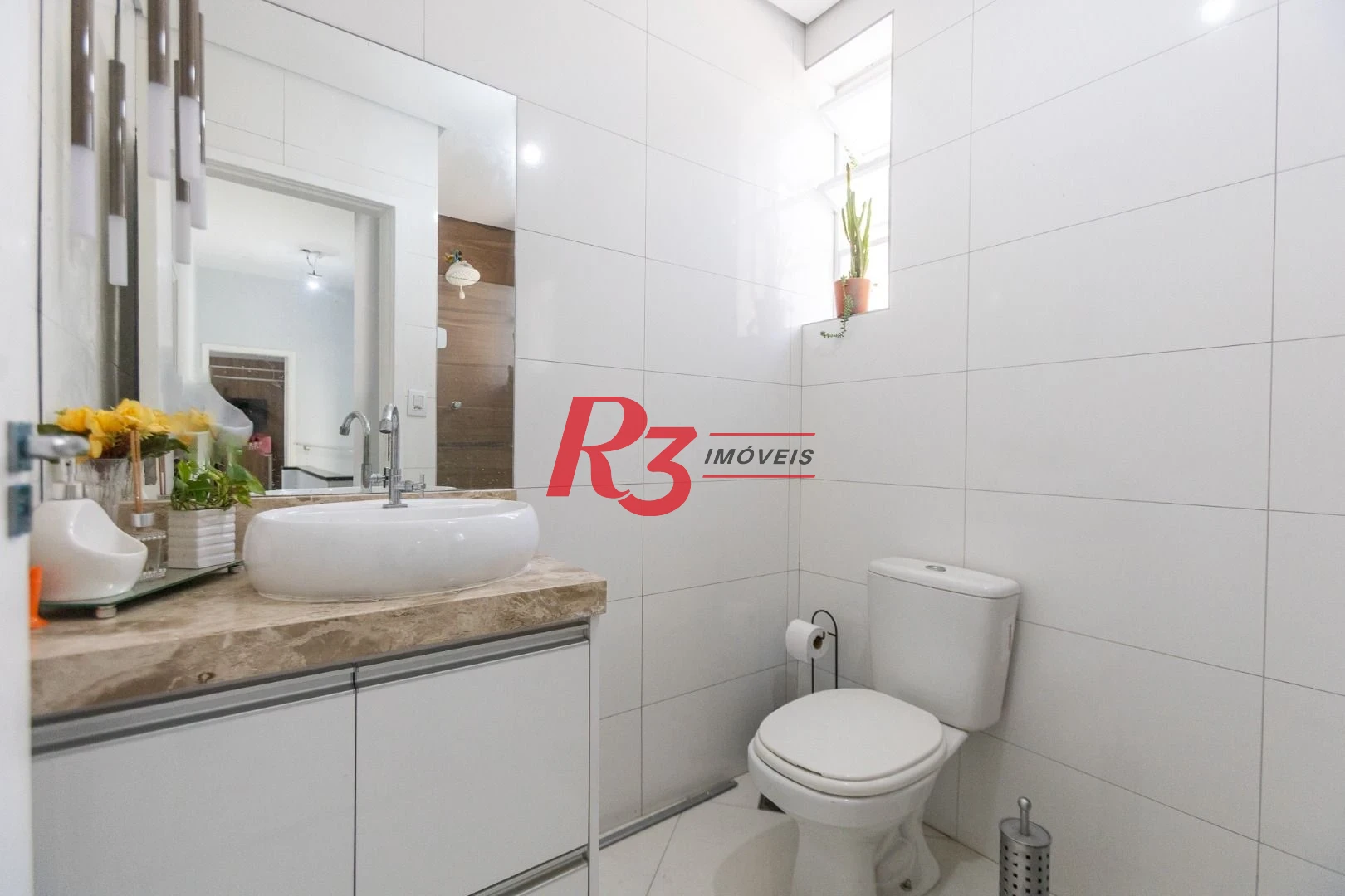 Sobrado com 3 dormitórios, 154 m² - venda por R$ 2.400.000,00 ou aluguel por R$ 15.570,38/mês - Boqueirão - Santos/SP