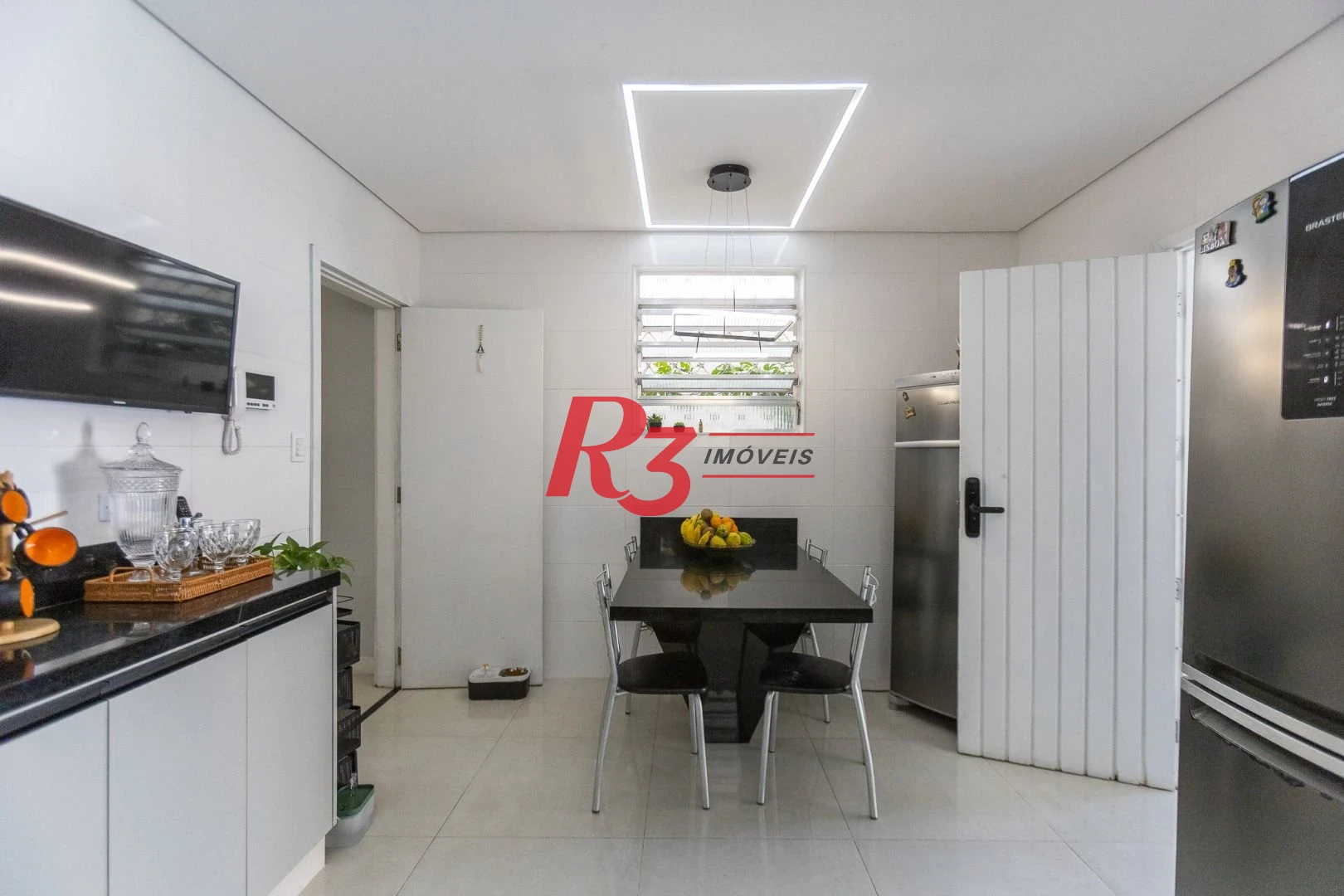 Sobrado com 3 dormitórios, 154 m² - venda por R$ 2.400.000,00 ou aluguel por R$ 15.570,38/mês - Boqueirão - Santos/SP