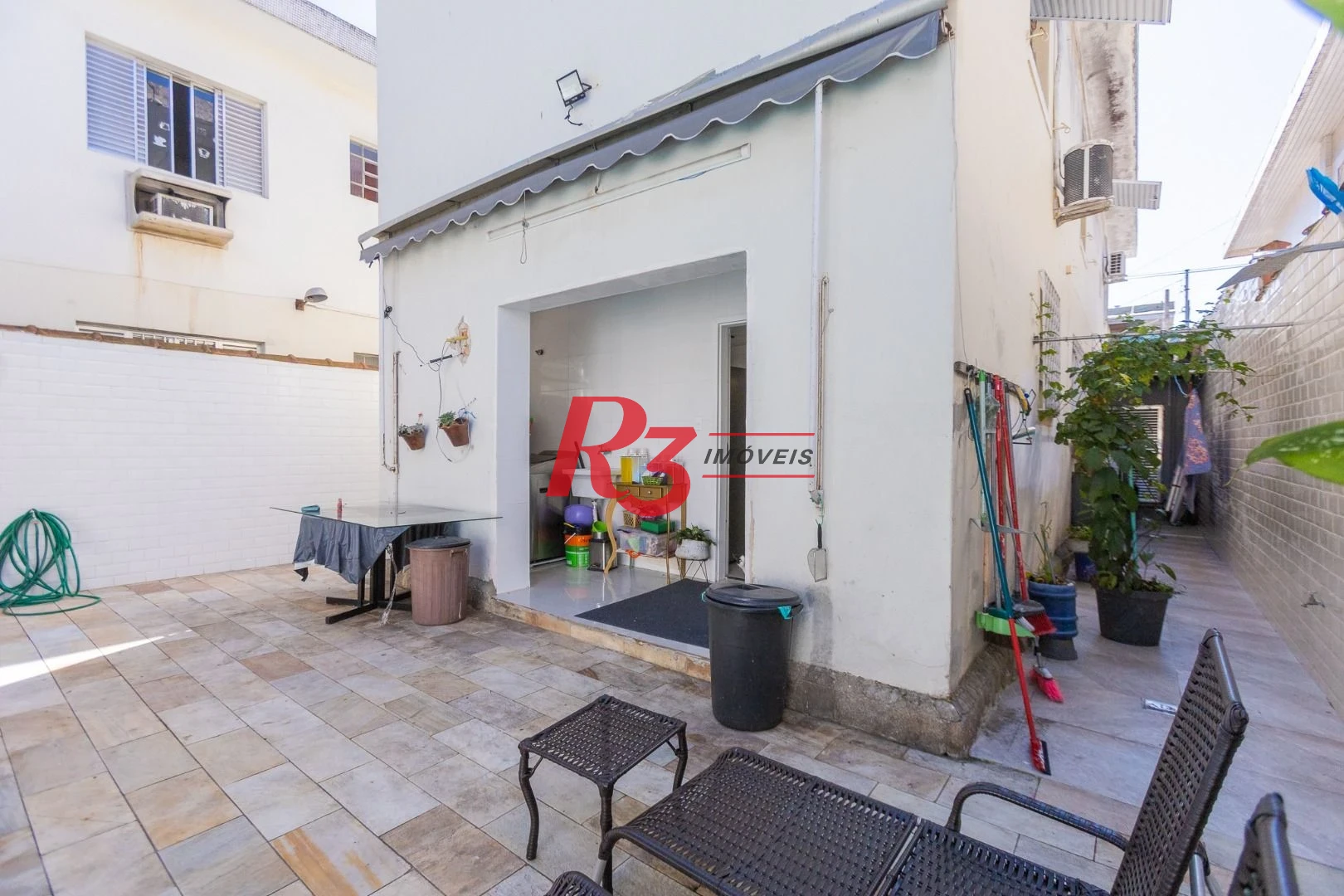 Sobrado com 3 dormitórios, 154 m² - venda por R$ 2.400.000,00 ou aluguel por R$ 15.570,38/mês - Boqueirão - Santos/SP