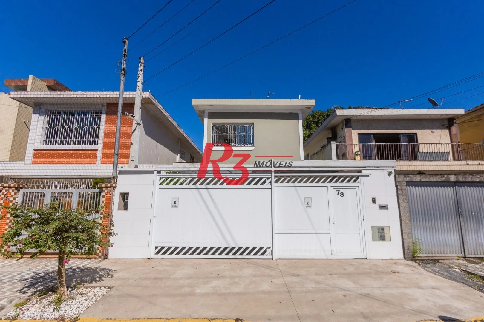 Sobrado com 3 dormitórios, 154 m² - venda por R$ 2.400.000,00 ou aluguel por R$ 15.570,38/mês - Boqueirão - Santos/SP