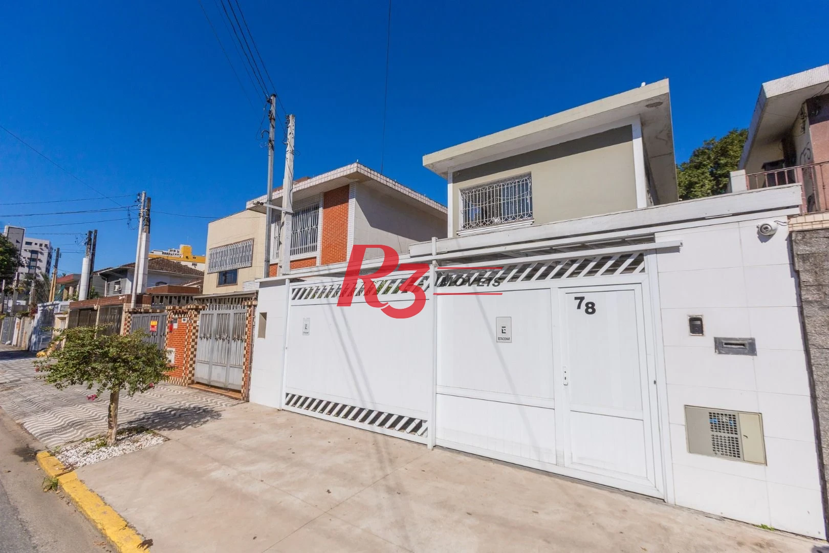 Sobrado com 3 dormitórios, 154 m² - venda por R$ 2.400.000,00 ou aluguel por R$ 15.570,38/mês - Boqueirão - Santos/SP