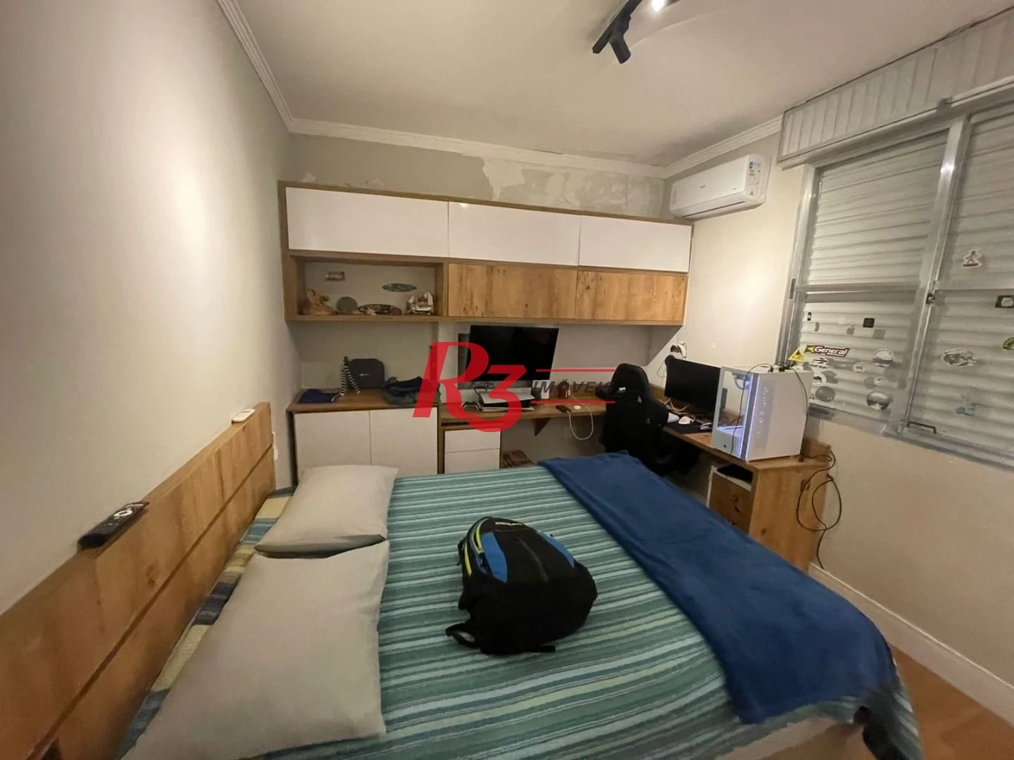 Apartamento com 3 dormitórios à venda, 207 m² por R$ 1.600.000,00 - Pompéia - Santos/SP