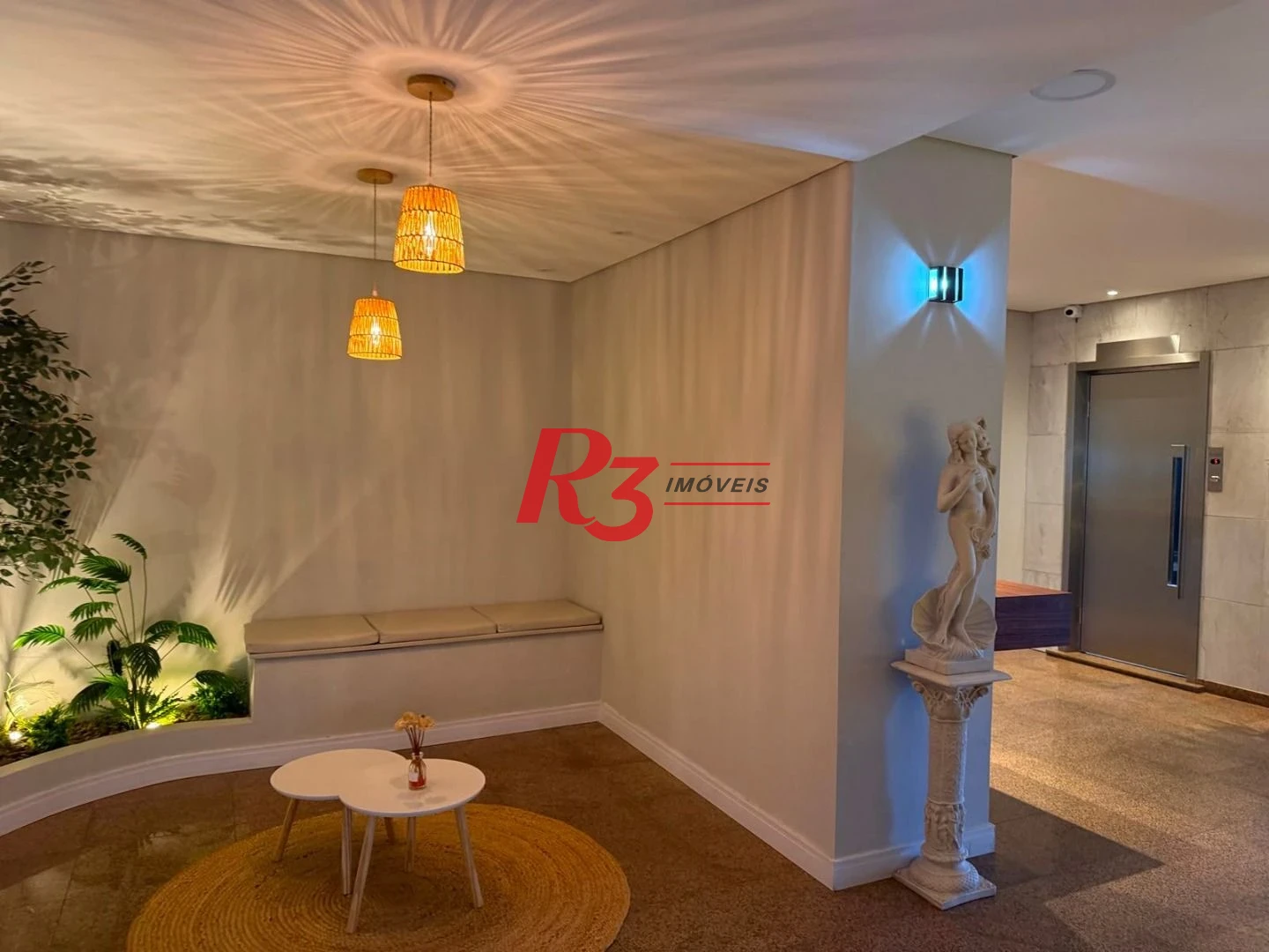 Apartamento com 3 dormitórios à venda, 207 m² por R$ 1.600.000,00 - Pompéia - Santos/SP