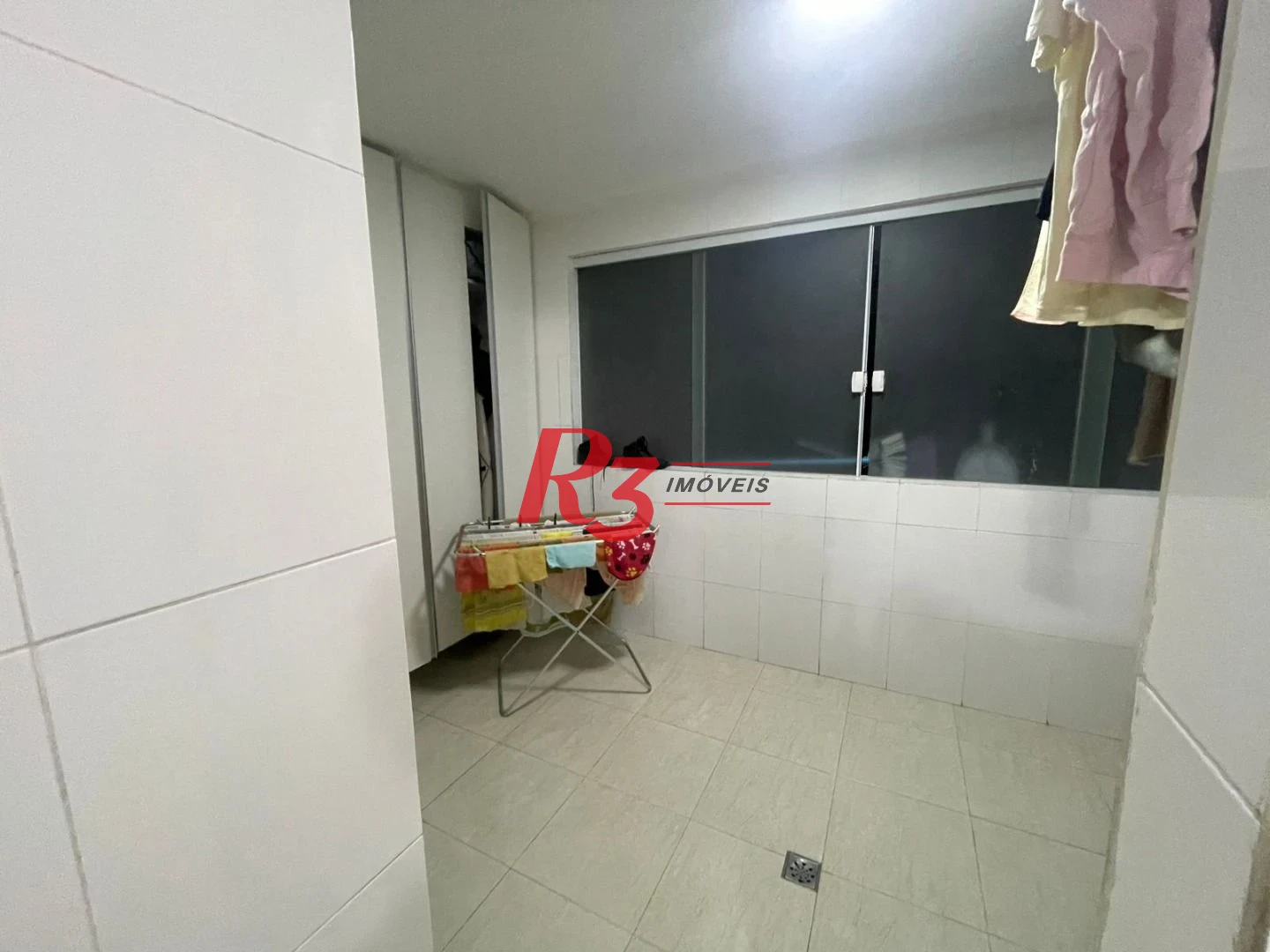 Apartamento com 3 dormitórios à venda, 207 m² por R$ 1.600.000,00 - Pompéia - Santos/SP