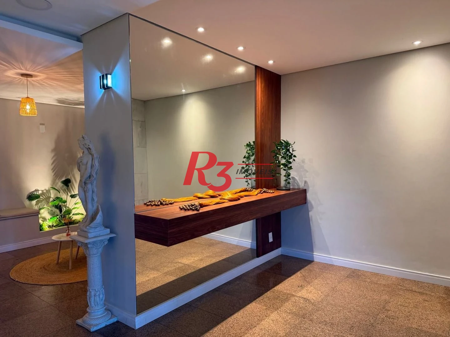 Apartamento com 3 dormitórios à venda, 207 m² por R$ 1.600.000,00 - Pompéia - Santos/SP