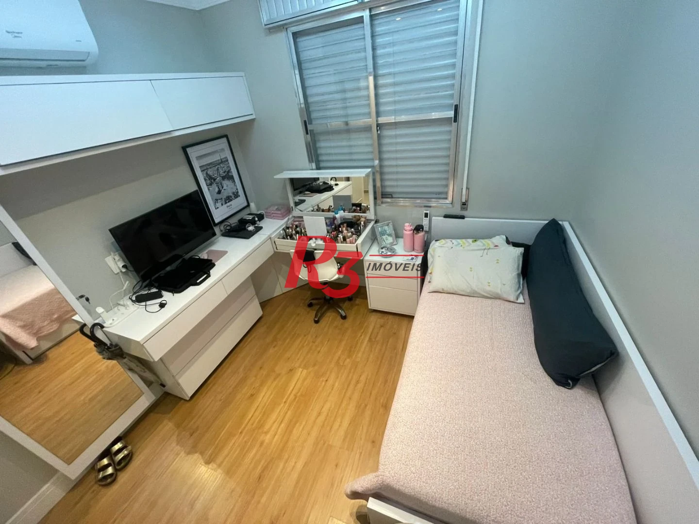 Apartamento com 3 dormitórios à venda, 207 m² por R$ 1.600.000,00 - Pompéia - Santos/SP