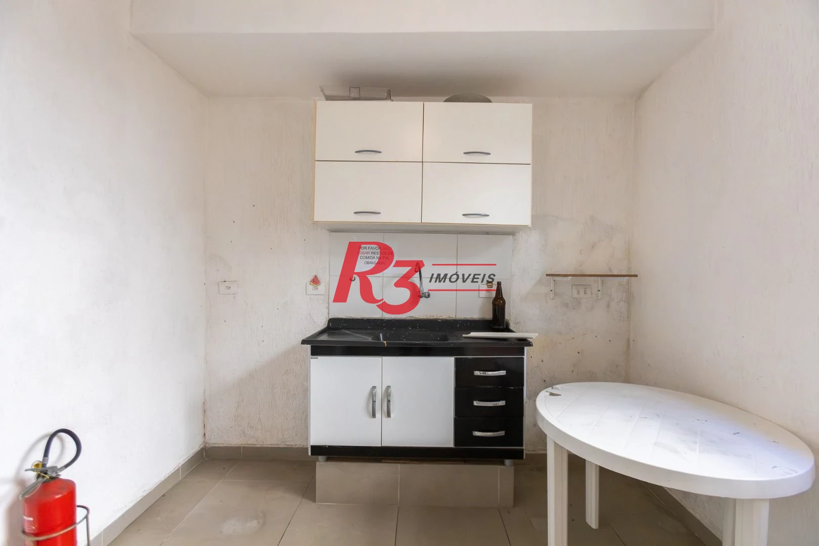 Sobrado com 3 dormitórios para alugar, 200 m² por R$ 15.000,01/mês - Gonzaga - Santos/SP