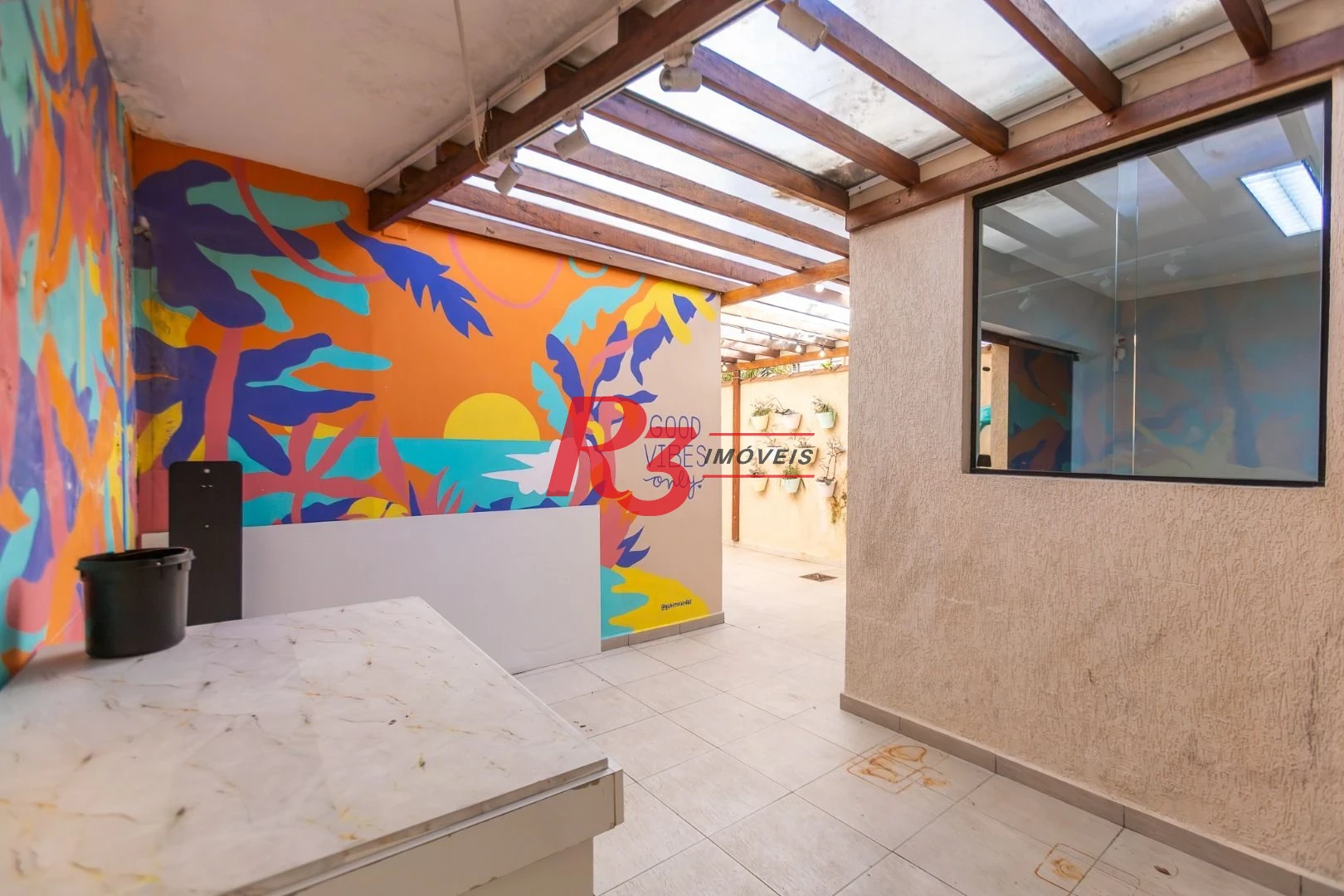 Sobrado com 3 dormitórios para alugar, 200 m² por R$ 15.000,01/mês - Gonzaga - Santos/SP
