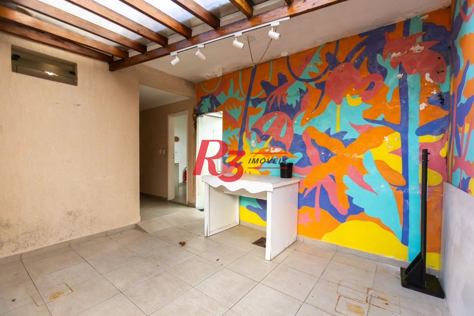 Sobrado com 3 dormitórios para alugar, 200 m² por R$ 15.000,01/mês - Gonzaga - Santos/SP
