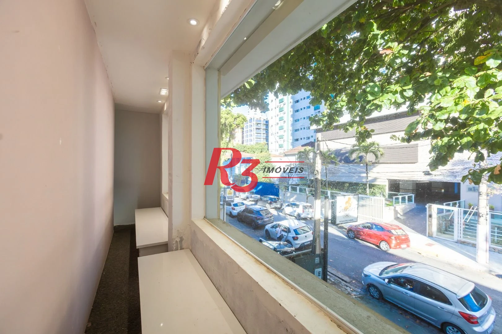 Sobrado com 3 dormitórios para alugar, 200 m² por R$ 15.000,01/mês - Gonzaga - Santos/SP
