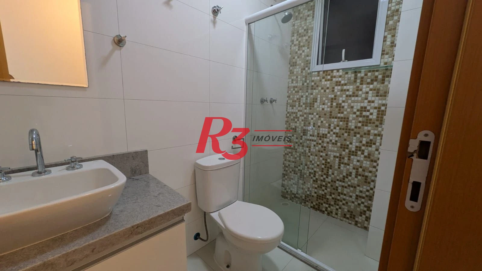 Apartamento com 2 dormitórios para alugar, 81 m² por R$ 5.300,00/mês - Boqueirão - Santos/SP