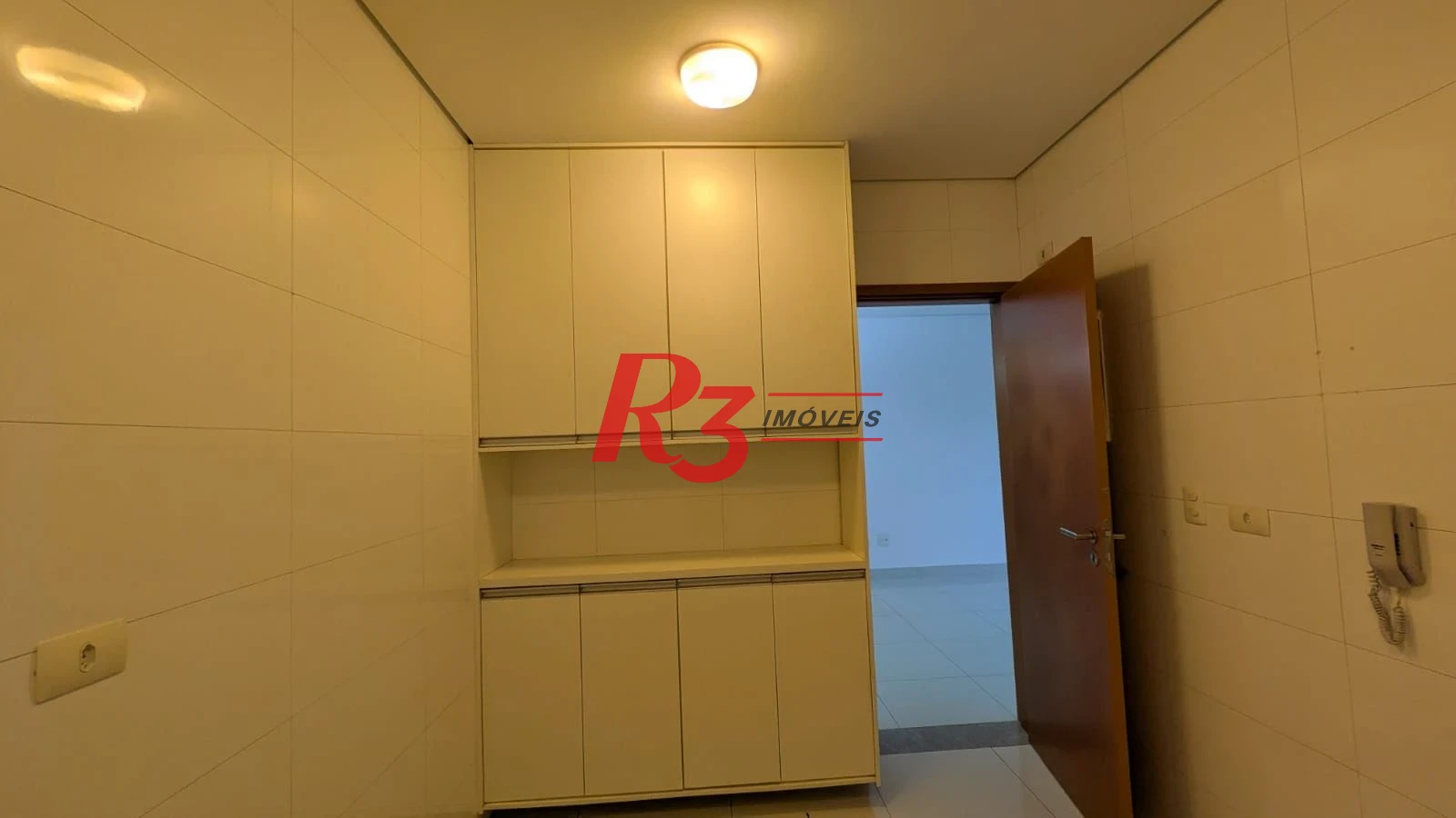 Apartamento com 2 dormitórios para alugar, 81 m² por R$ 5.300,00/mês - Boqueirão - Santos/SP