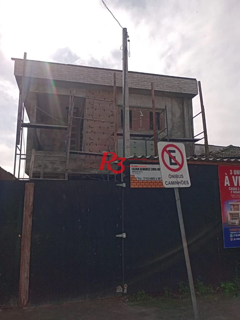 Casa com 3 dormitórios à venda, 100 m² por R$ 700.000,00 - Estuário - Santos/SP