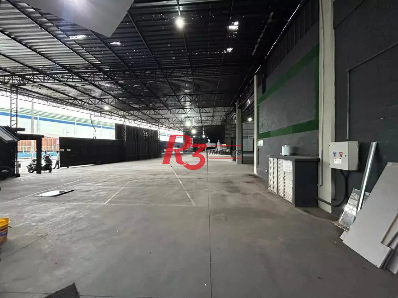Galpão para alugar, 5700 m² por R$ 190.000,02/mês - Estuário - Santos/SP