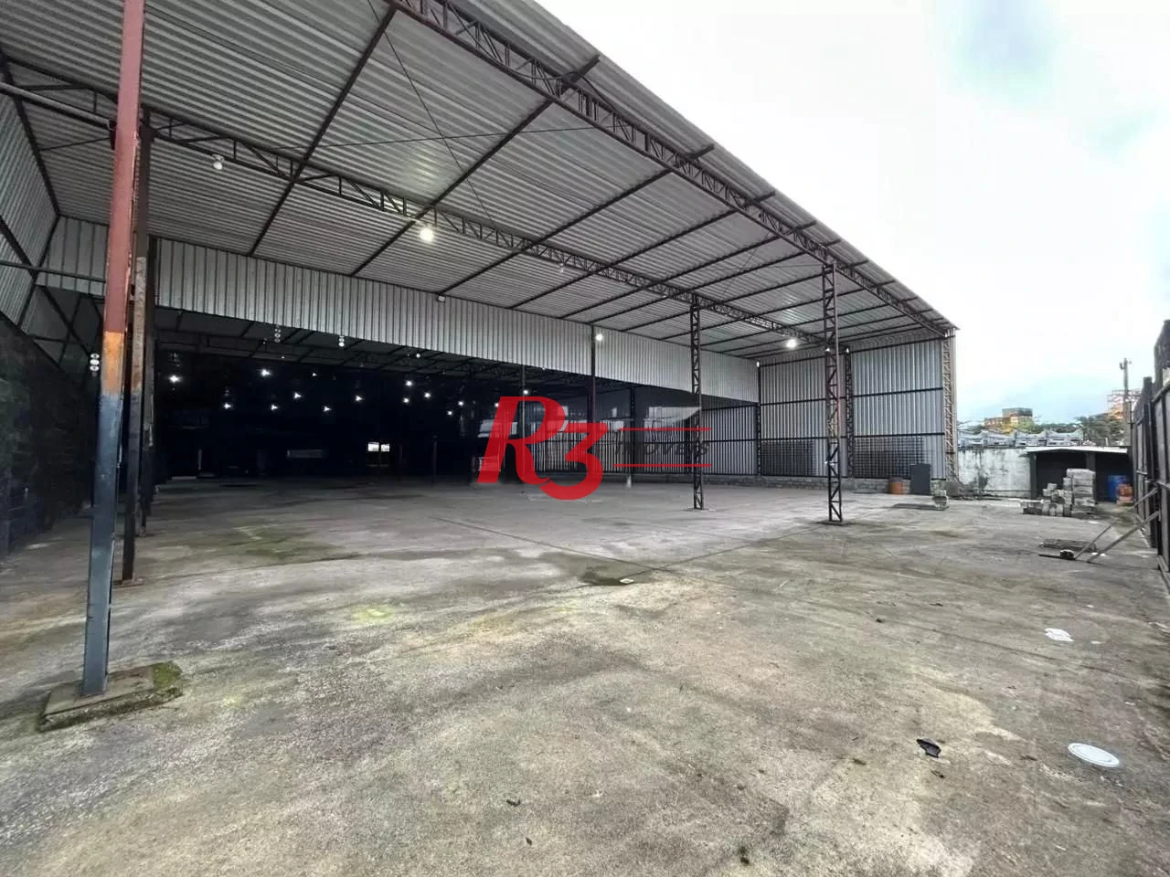 Galpão para alugar, 5700 m² por R$ 190.000,02/mês - Estuário - Santos/SP