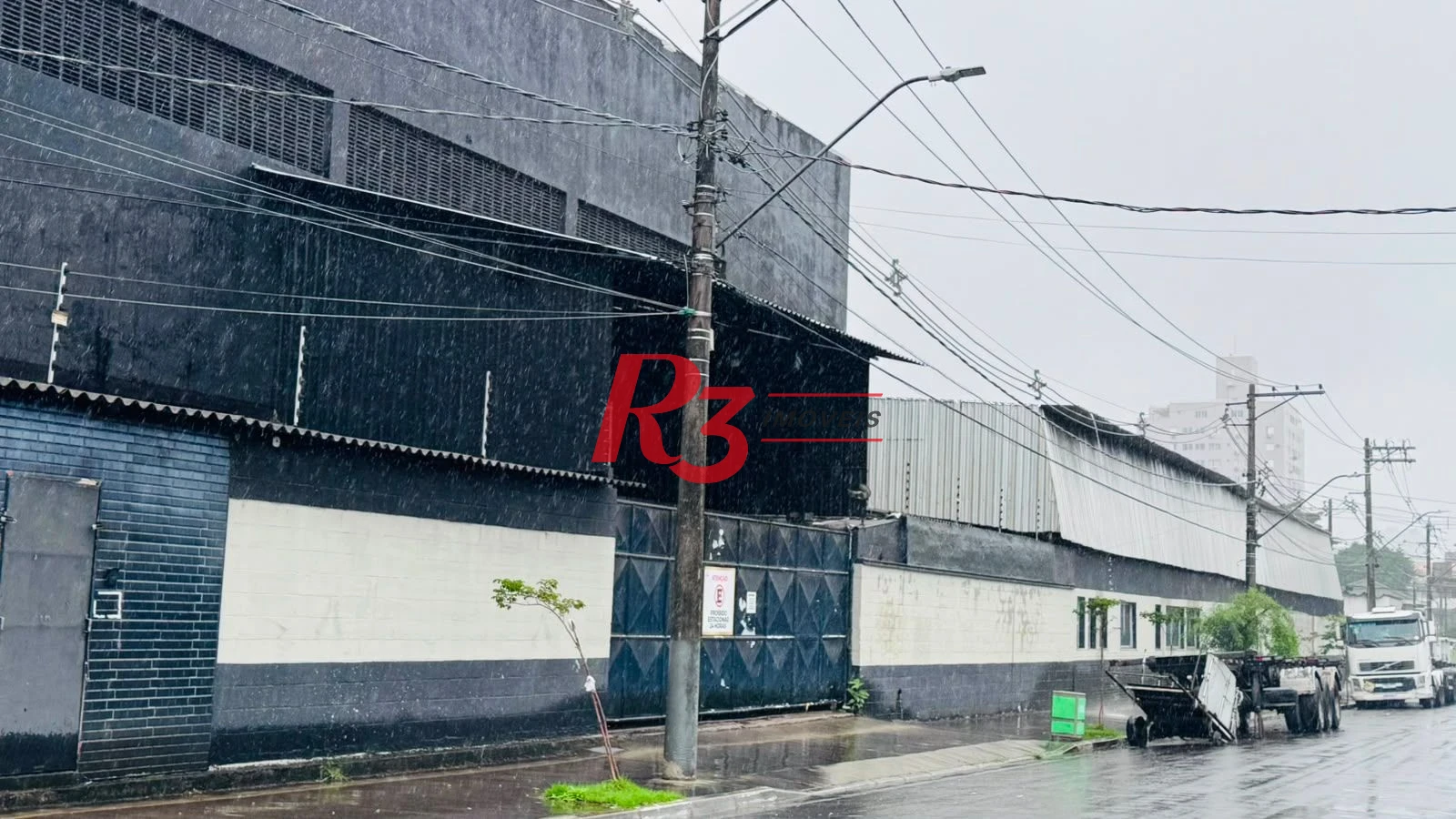 Galpão para alugar, 5700 m² por R$ 190.000,02/mês - Estuário - Santos/SP