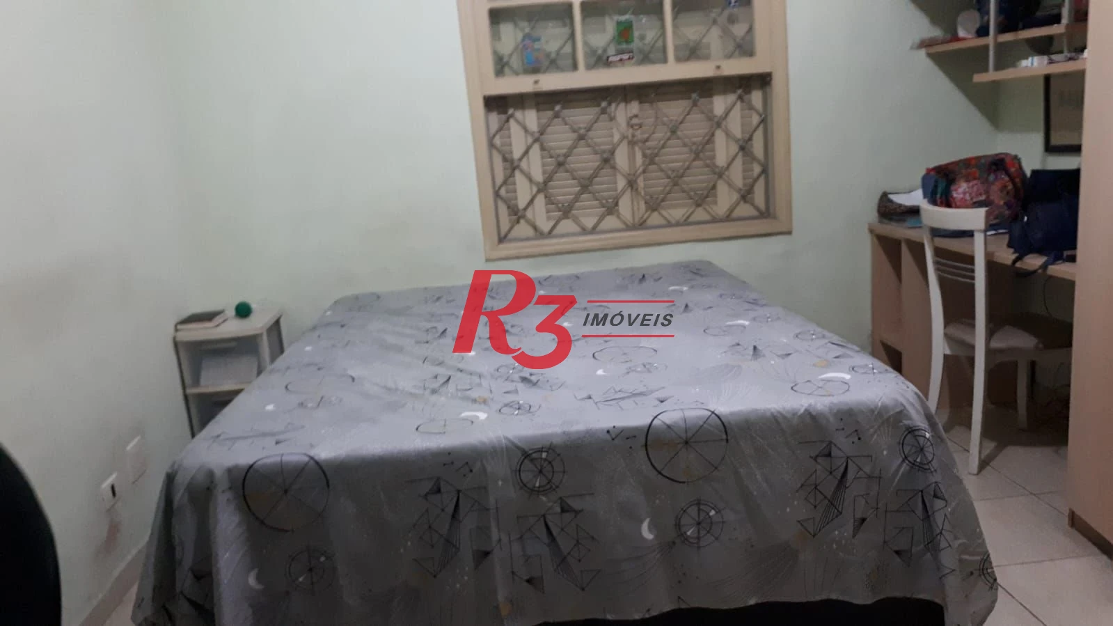 Casa com 4 dormitórios à venda, 200 m² por R$ 1.170.000,00 - Parque São Vicente - São Vicente/SP