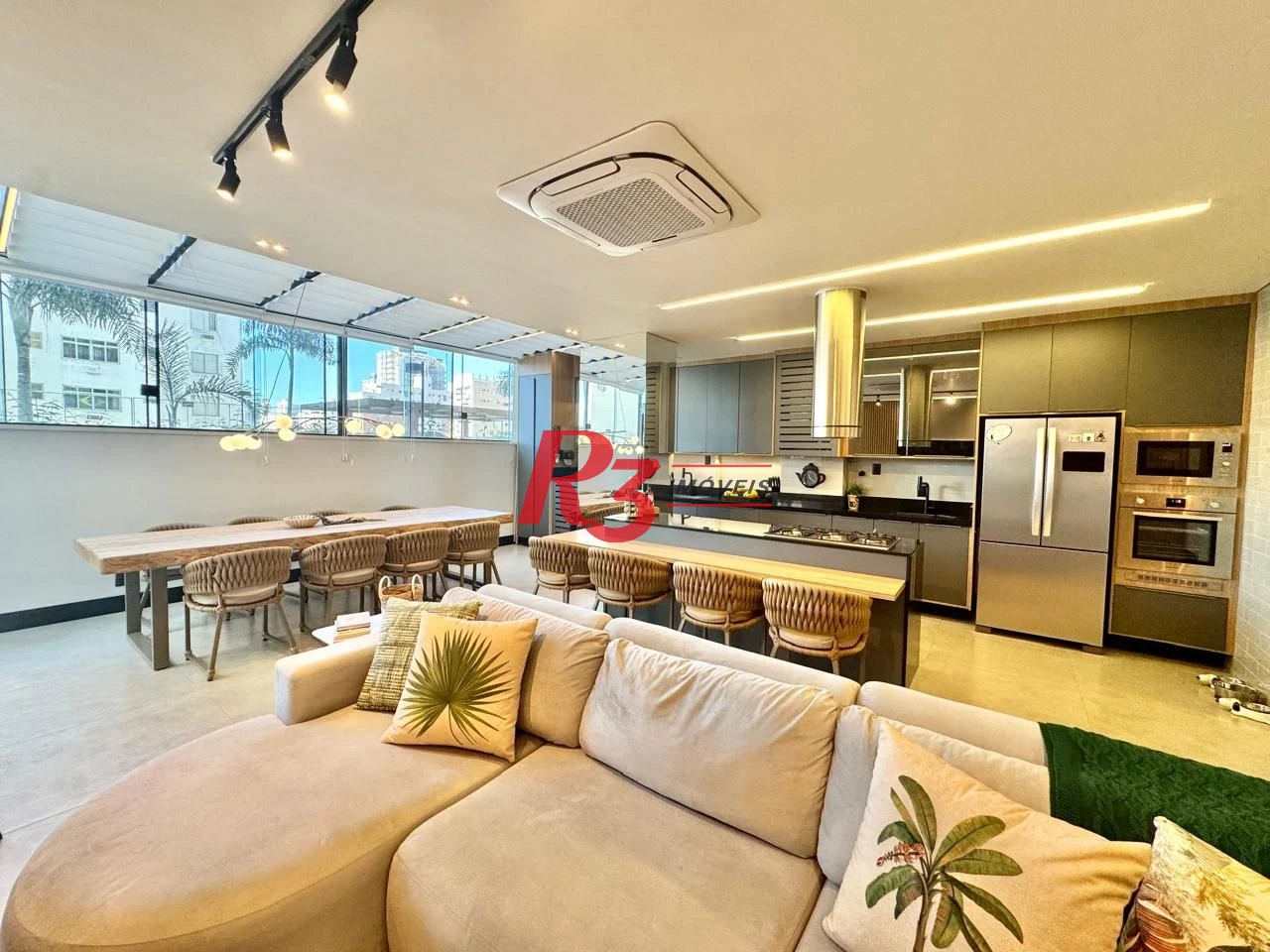 Apartamento Garden com 2 dormitórios à venda, 142 m² por R$ 1.600.000,00 - Marapé - Santos/SP