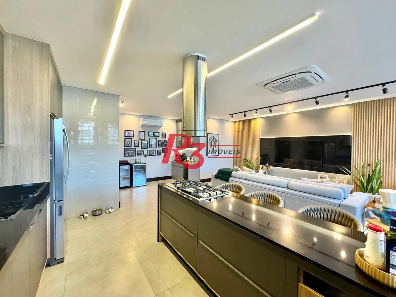Apartamento Garden com 2 dormitórios à venda, 142 m² por R$ 1.600.000,00 - Marapé - Santos/SP