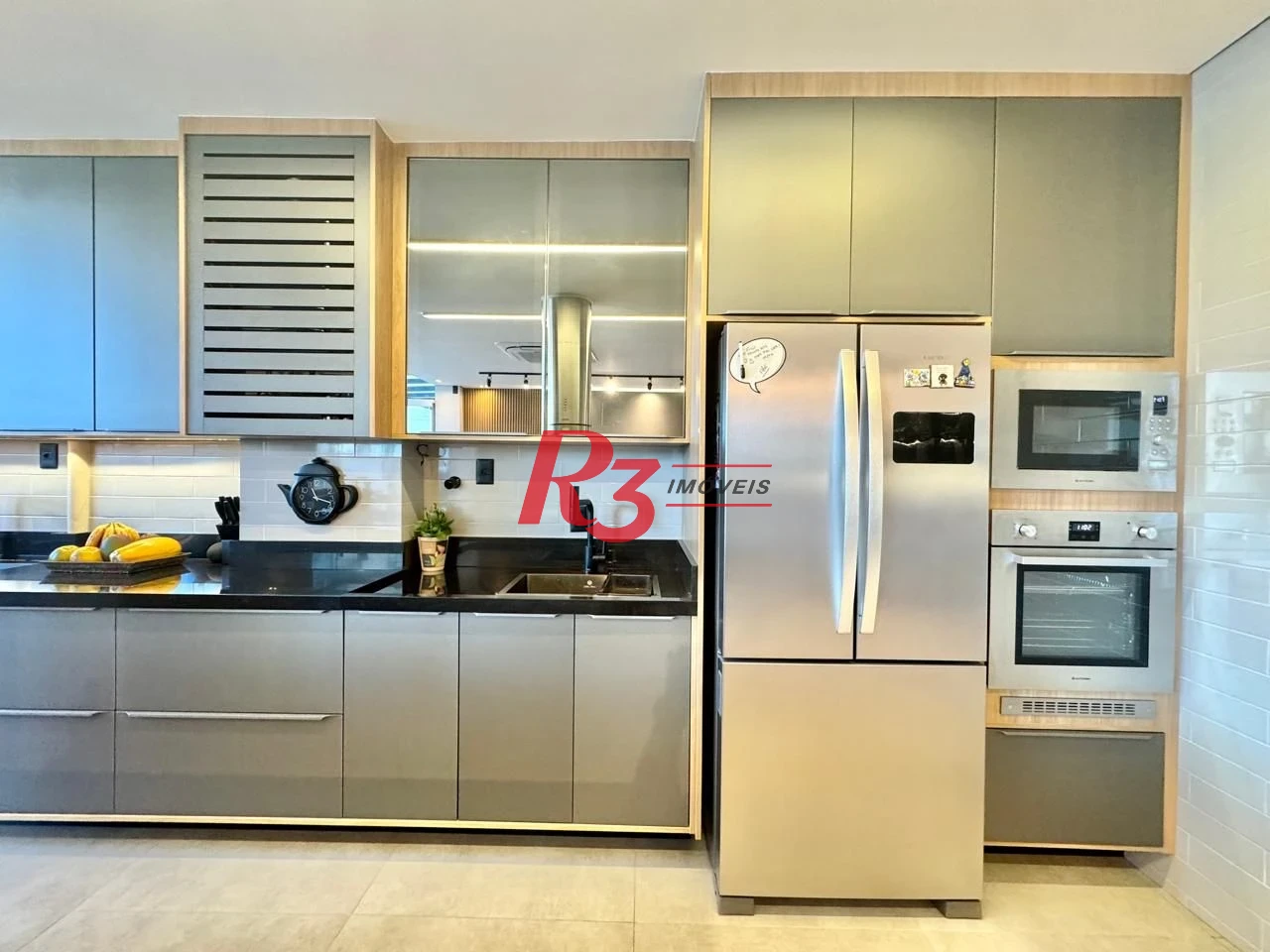 Apartamento Garden com 2 dormitórios à venda, 142 m² por R$ 1.600.000,00 - Marapé - Santos/SP