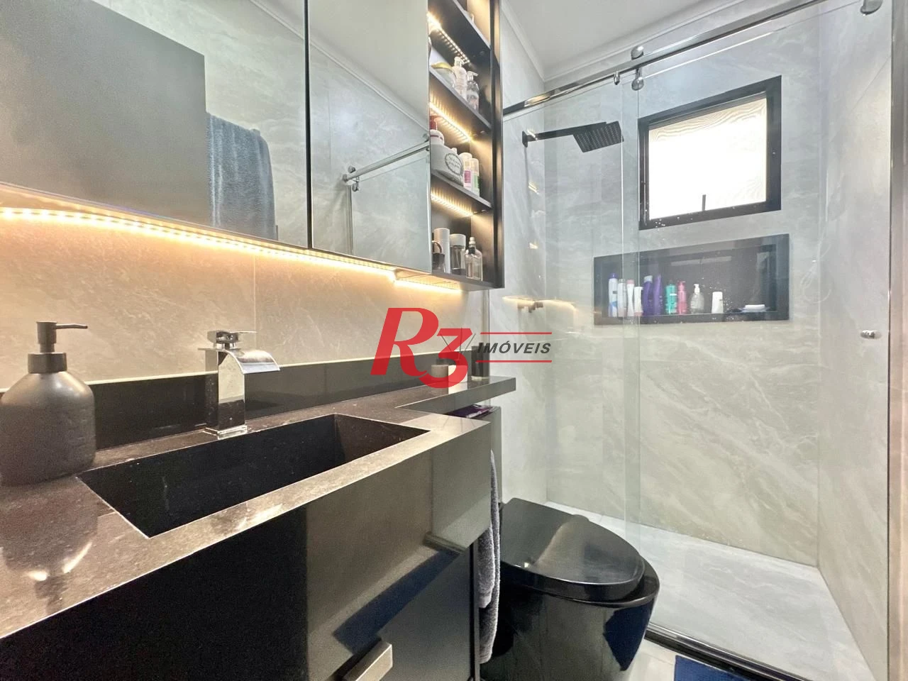 Apartamento Garden com 2 dormitórios à venda, 142 m² por R$ 1.600.000,00 - Marapé - Santos/SP