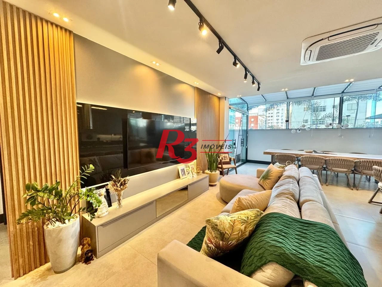 Apartamento Garden com 2 dormitórios à venda, 142 m² por R$ 1.600.000,00 - Marapé - Santos/SP