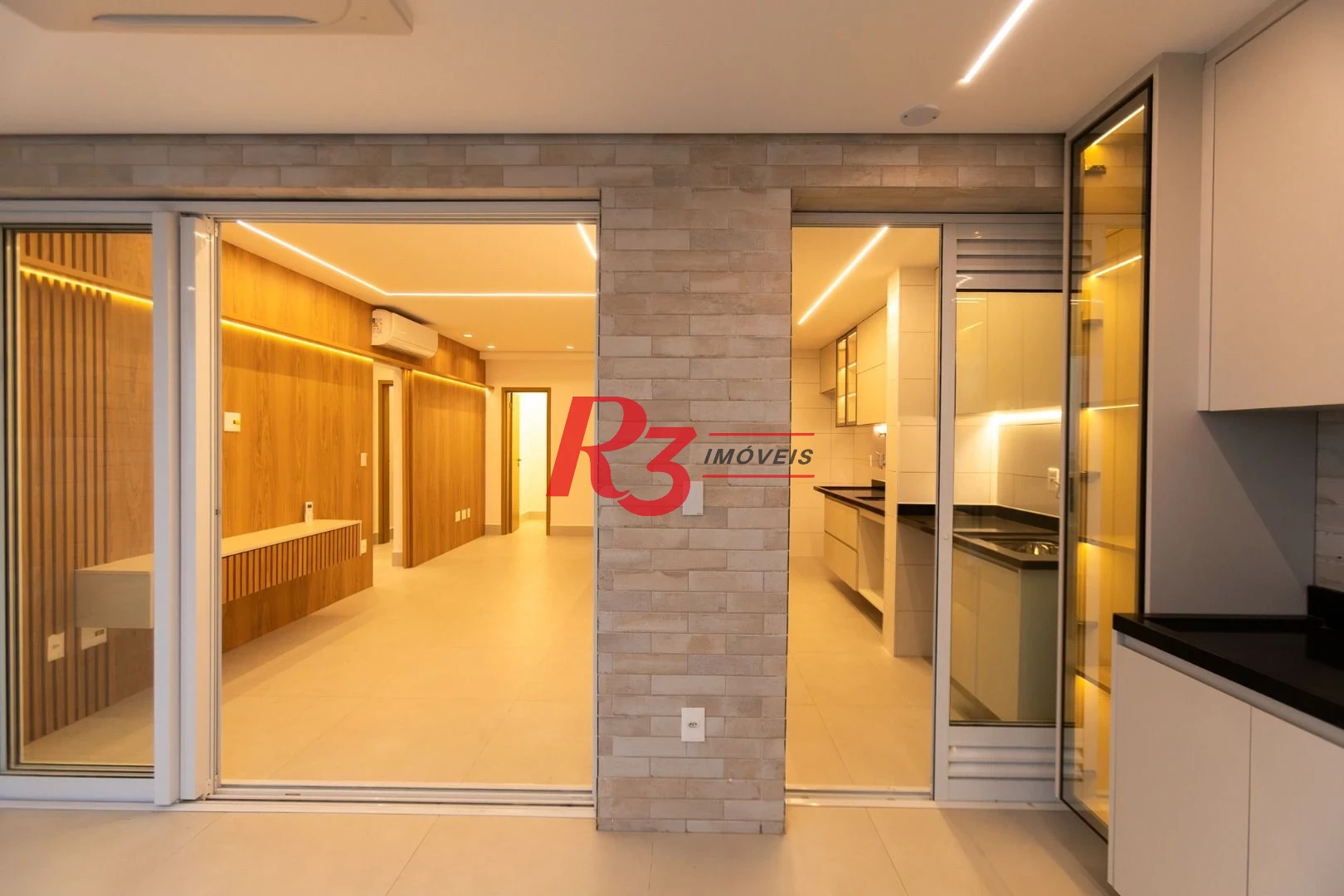 Apartamento à venda, 115 m² por R$ 2.500.000,00 - Embaré - Santos/SP