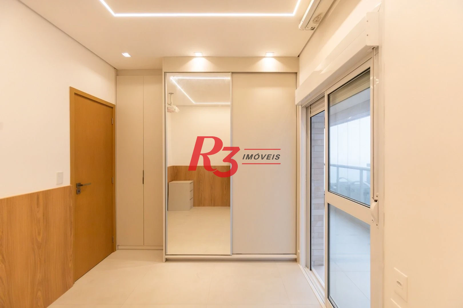 Apartamento à venda, 115 m² por R$ 2.500.000,00 - Embaré - Santos/SP