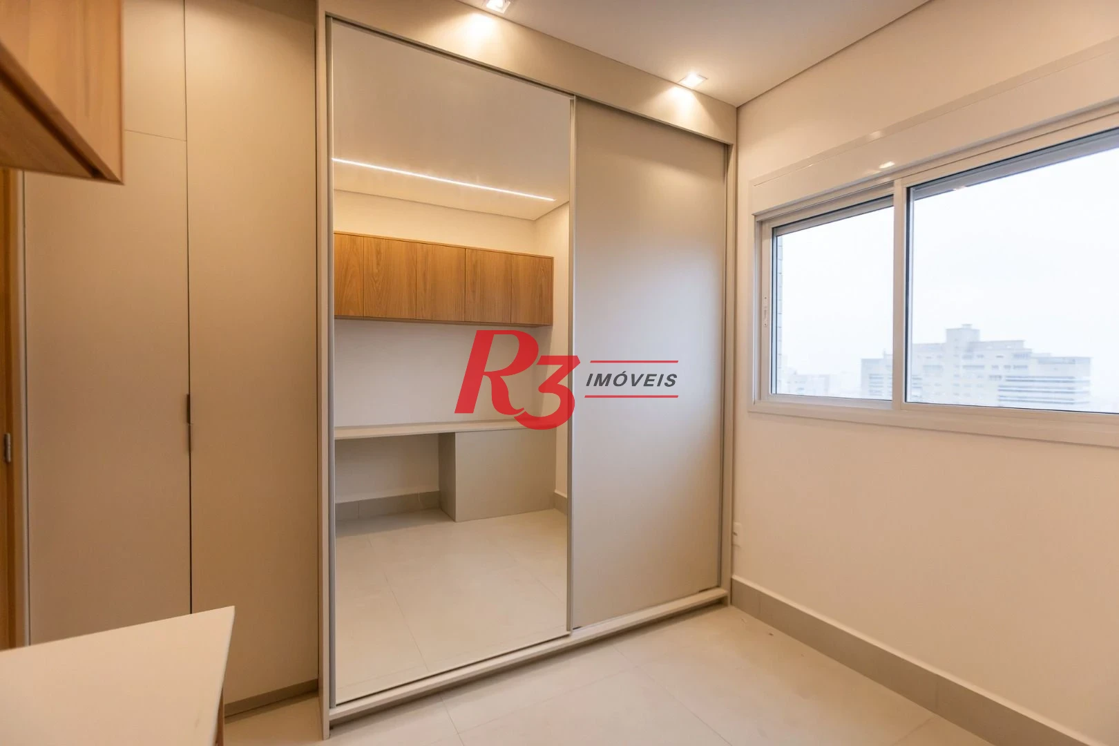 Apartamento à venda, 115 m² por R$ 2.500.000,00 - Embaré - Santos/SP