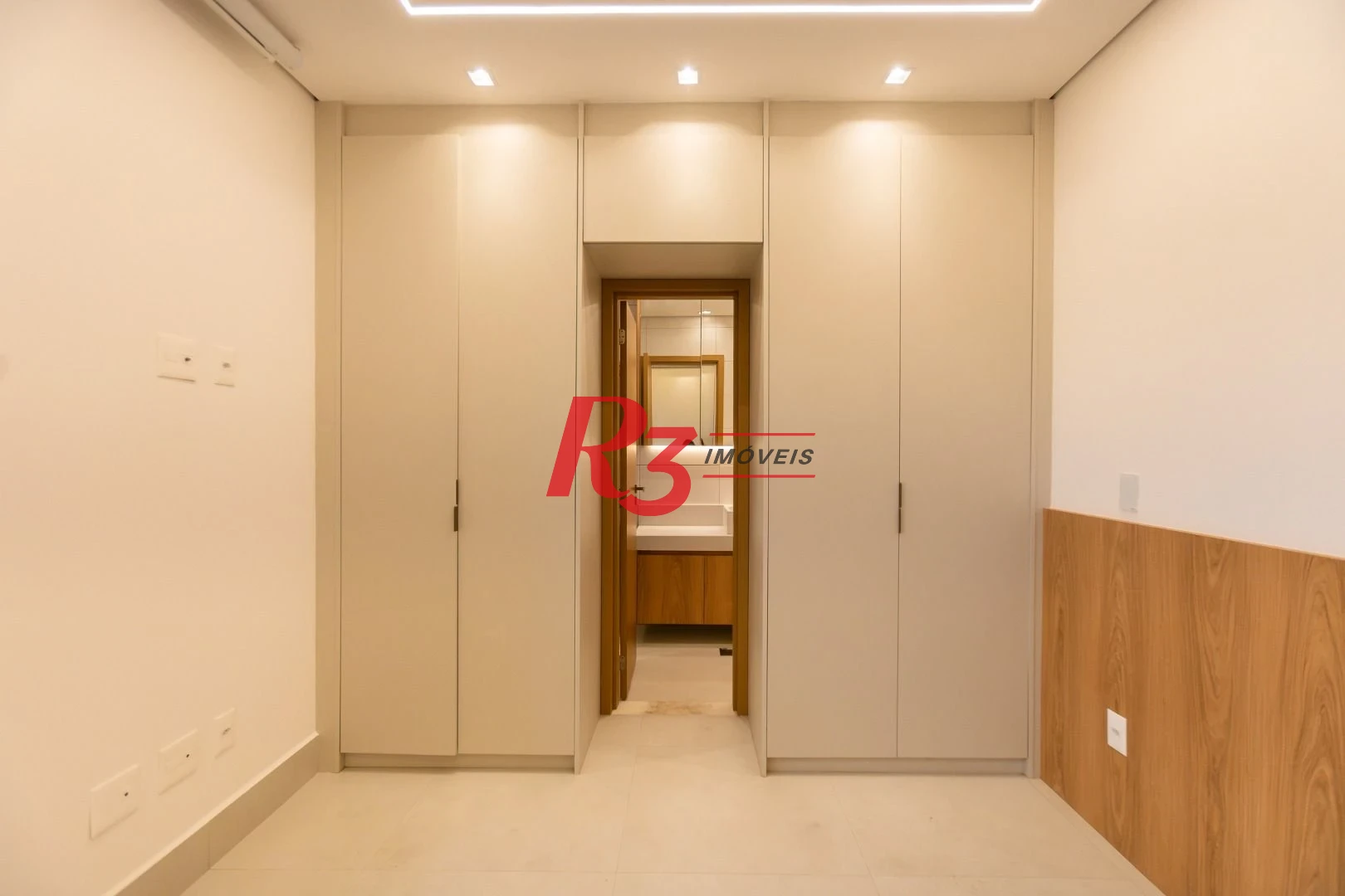 Apartamento à venda, 115 m² por R$ 2.500.000,00 - Embaré - Santos/SP