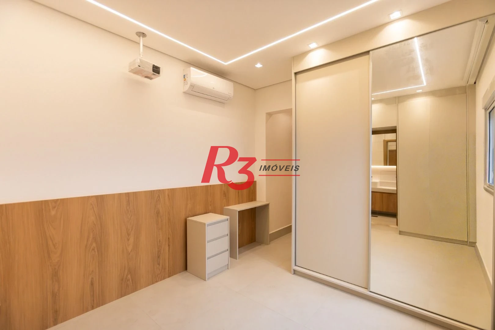Apartamento à venda, 115 m² por R$ 2.500.000,00 - Embaré - Santos/SP