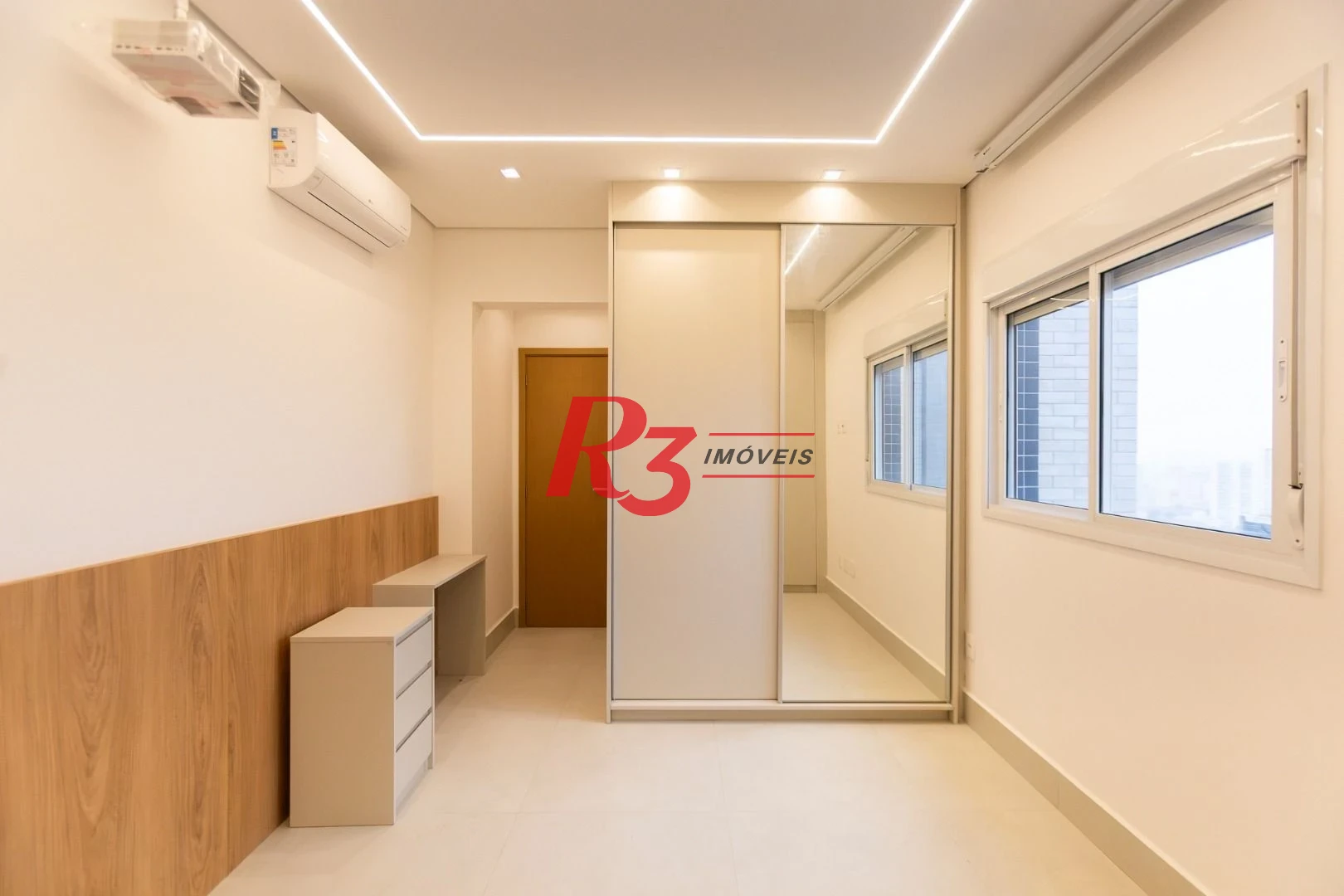 Apartamento à venda, 115 m² por R$ 2.500.000,00 - Embaré - Santos/SP