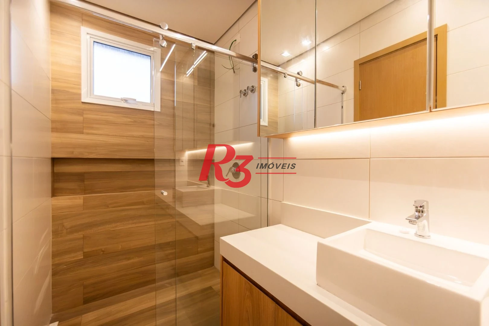 Apartamento à venda, 115 m² por R$ 2.500.000,00 - Embaré - Santos/SP