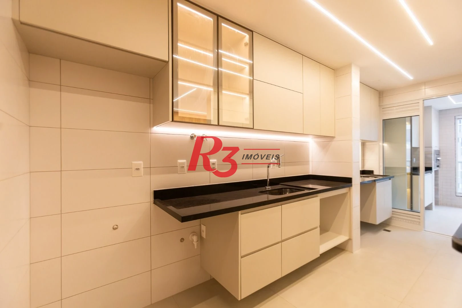Apartamento à venda, 115 m² por R$ 2.500.000,00 - Embaré - Santos/SP