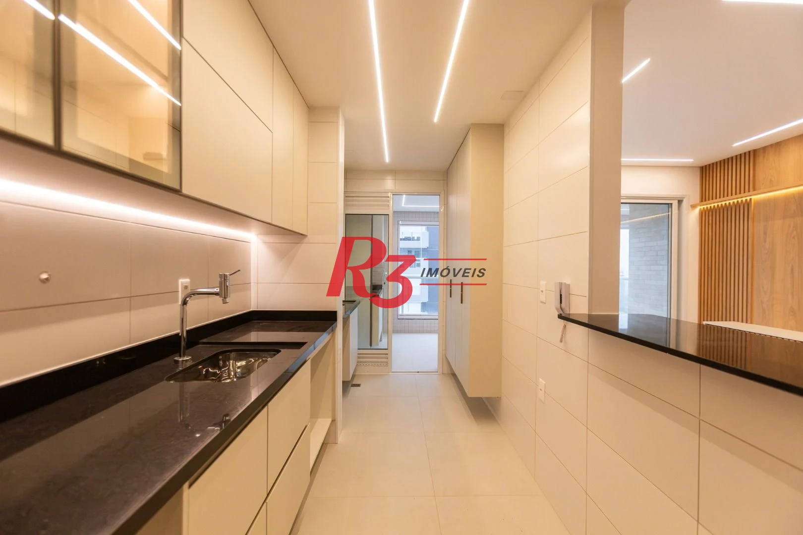 Apartamento à venda, 115 m² por R$ 2.500.000,00 - Embaré - Santos/SP