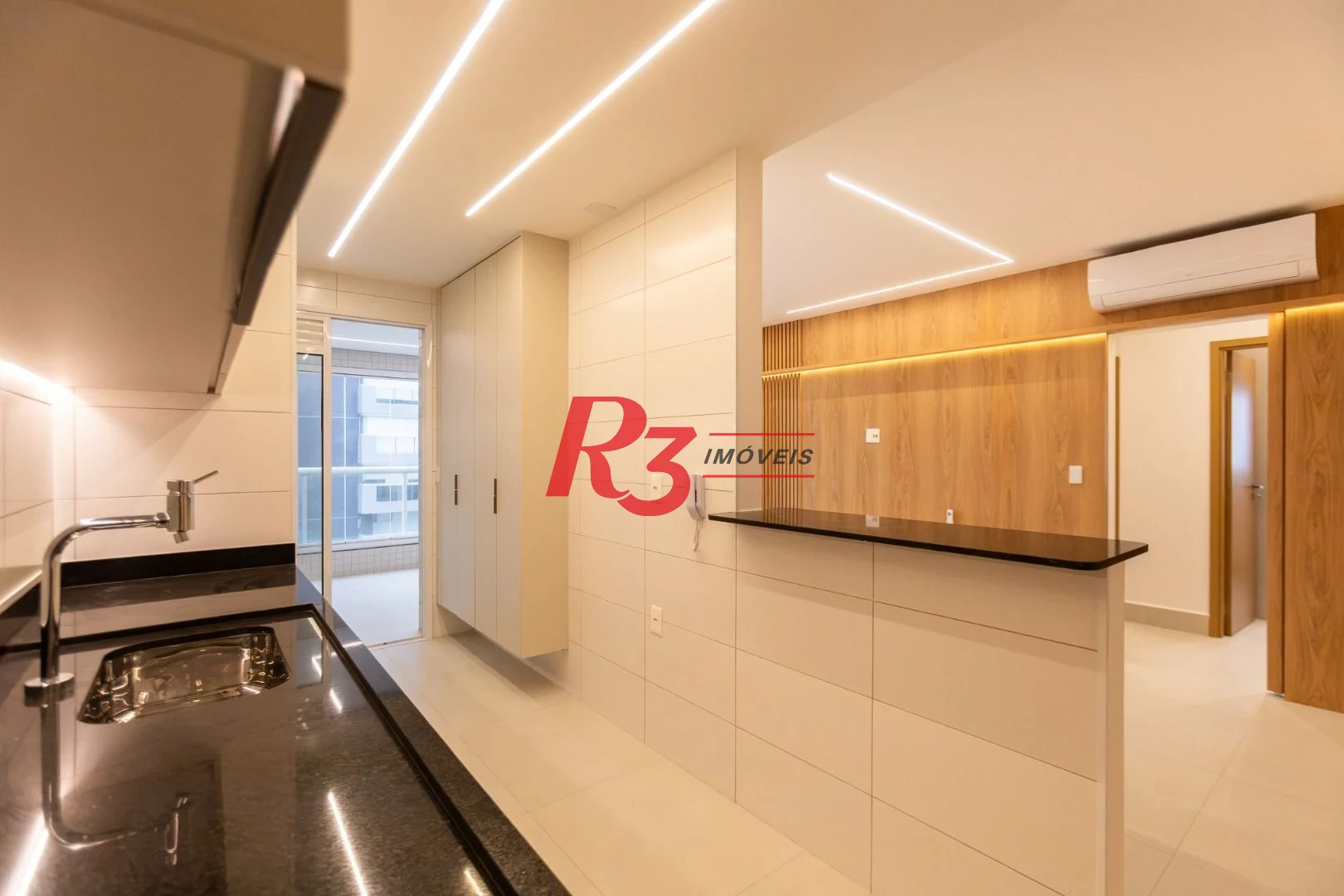 Apartamento à venda, 115 m² por R$ 2.500.000,00 - Embaré - Santos/SP