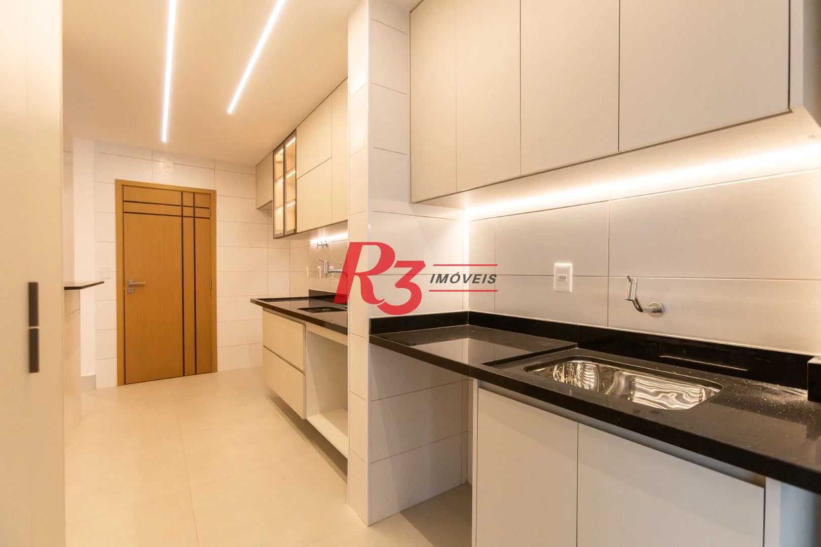 Apartamento à venda, 115 m² por R$ 2.500.000,00 - Embaré - Santos/SP