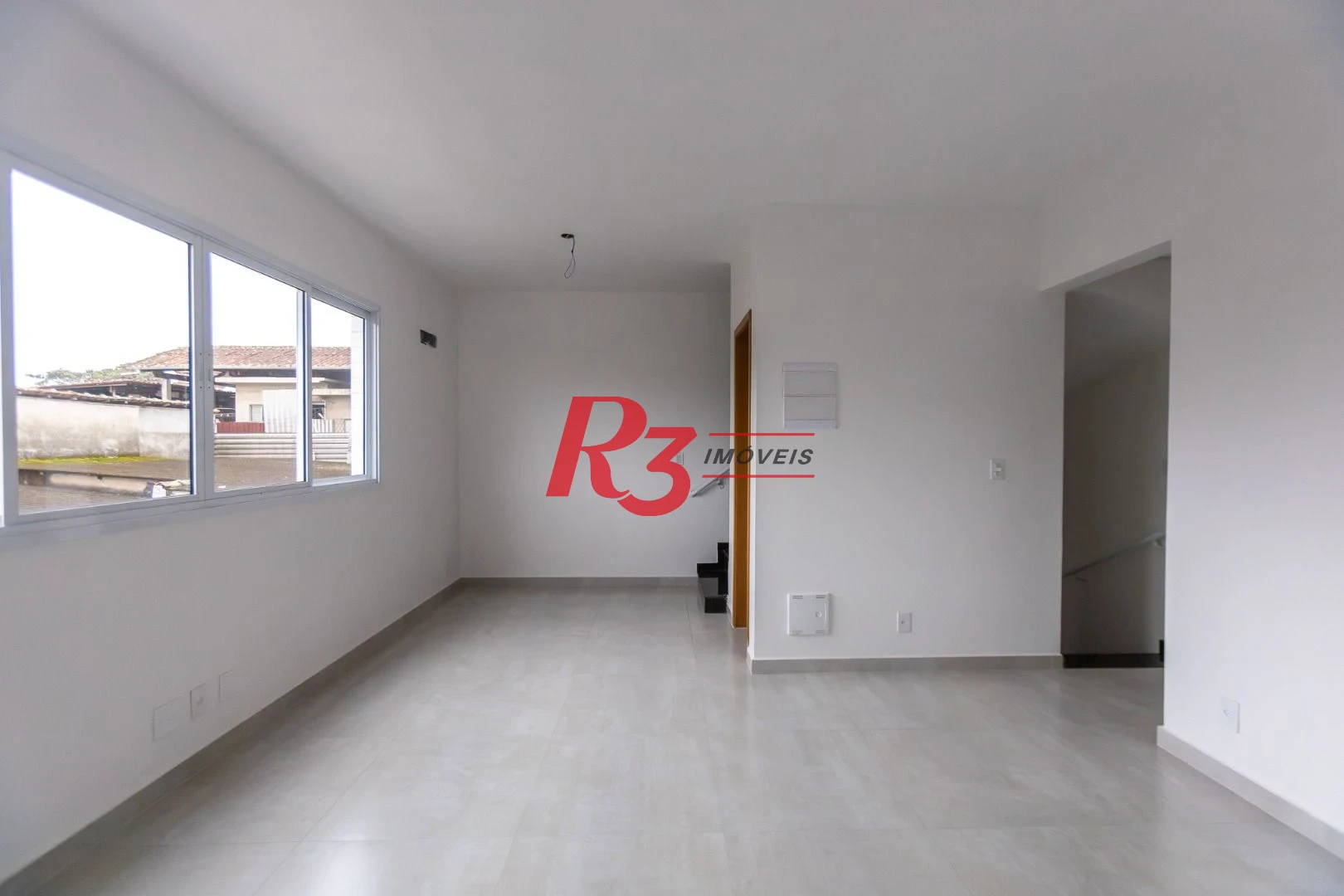 Village com 3 dormitórios à venda, 122 m² por R$ 780.000,00 - Aparecida - Santos/SP