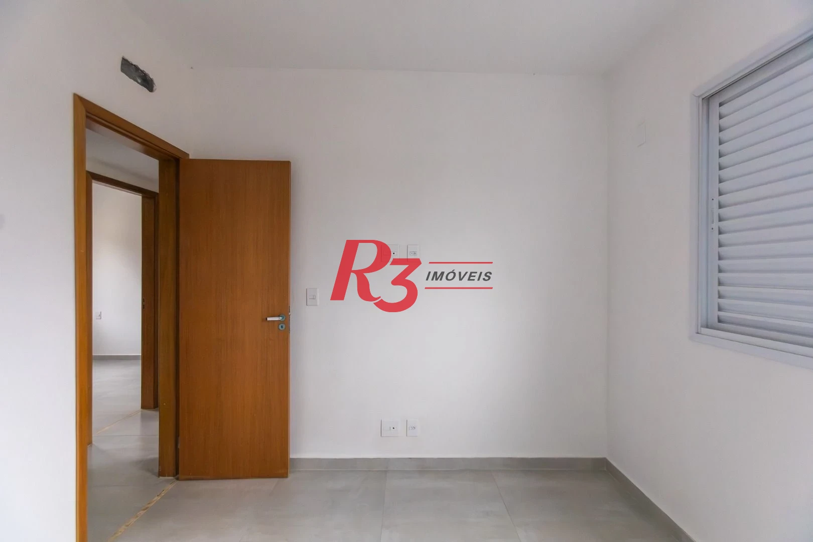 Village com 3 dormitórios à venda, 122 m² por R$ 780.000,00 - Aparecida - Santos/SP