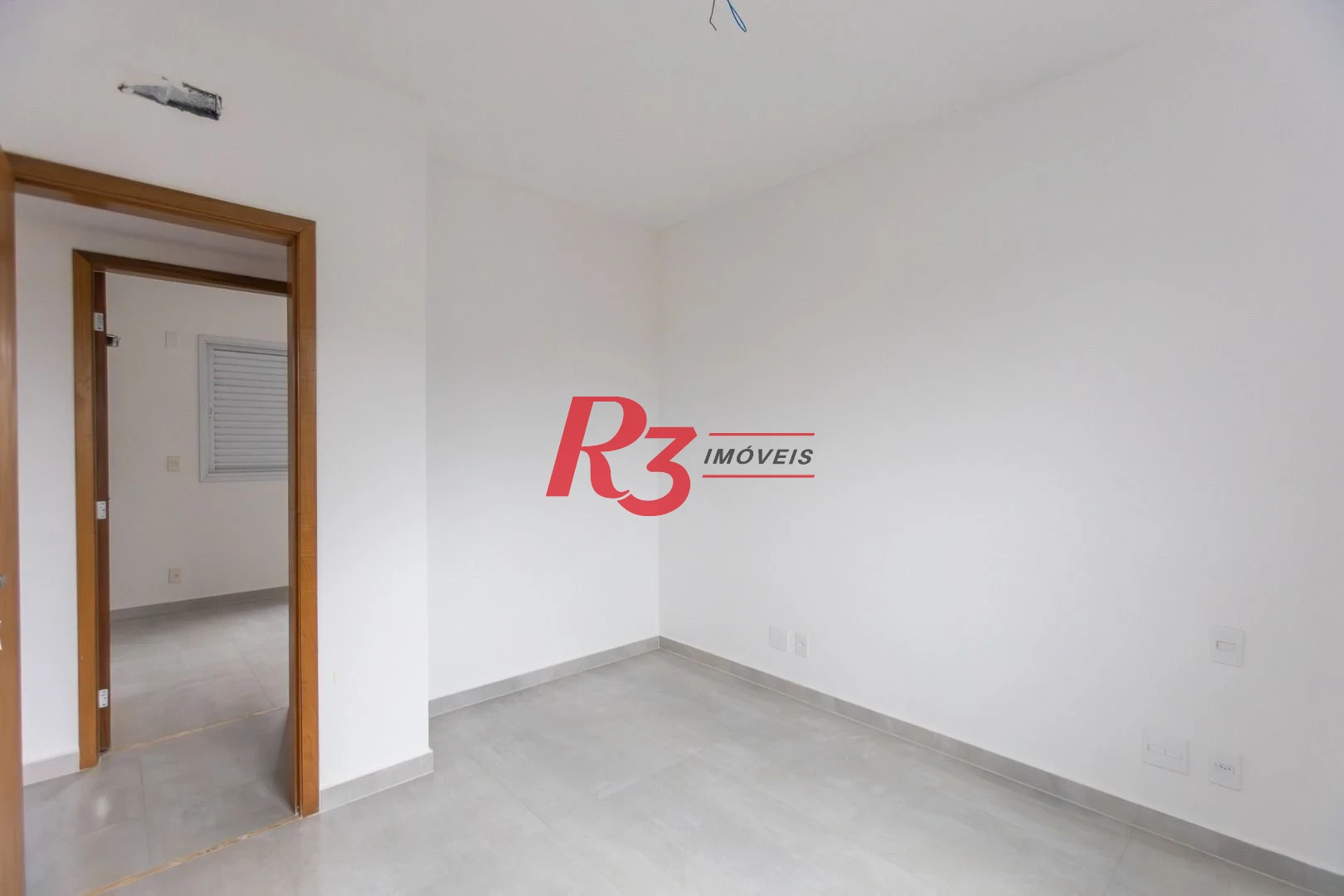 Village com 3 dormitórios à venda, 122 m² por R$ 780.000,00 - Aparecida - Santos/SP