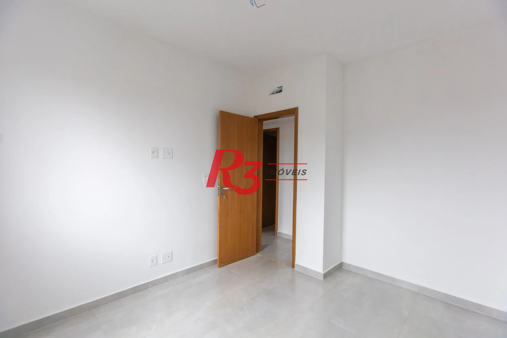 Village com 3 dormitórios à venda, 122 m² por R$ 780.000,00 - Aparecida - Santos/SP