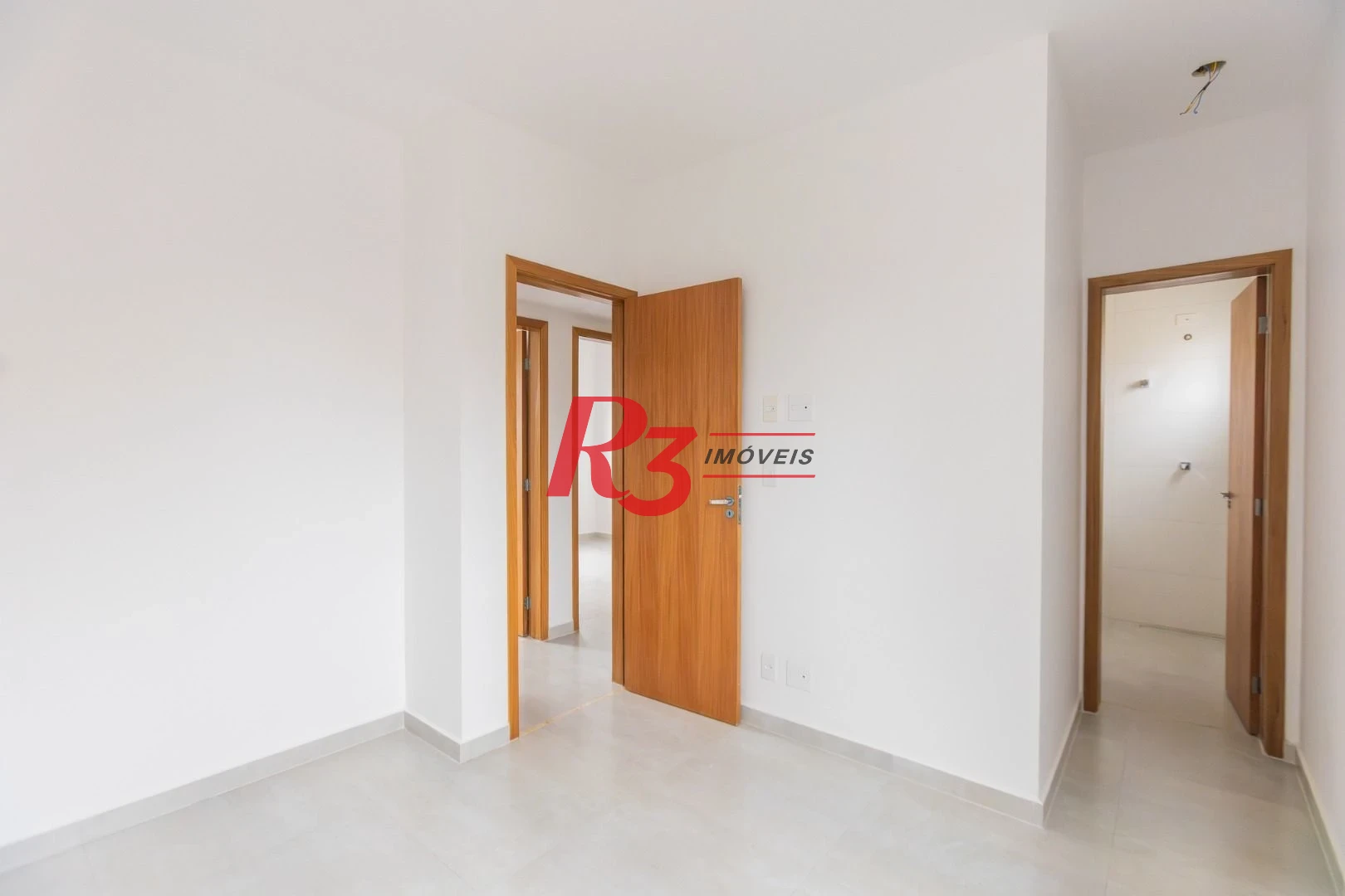 Village com 3 dormitórios à venda, 122 m² por R$ 780.000,00 - Aparecida - Santos/SP